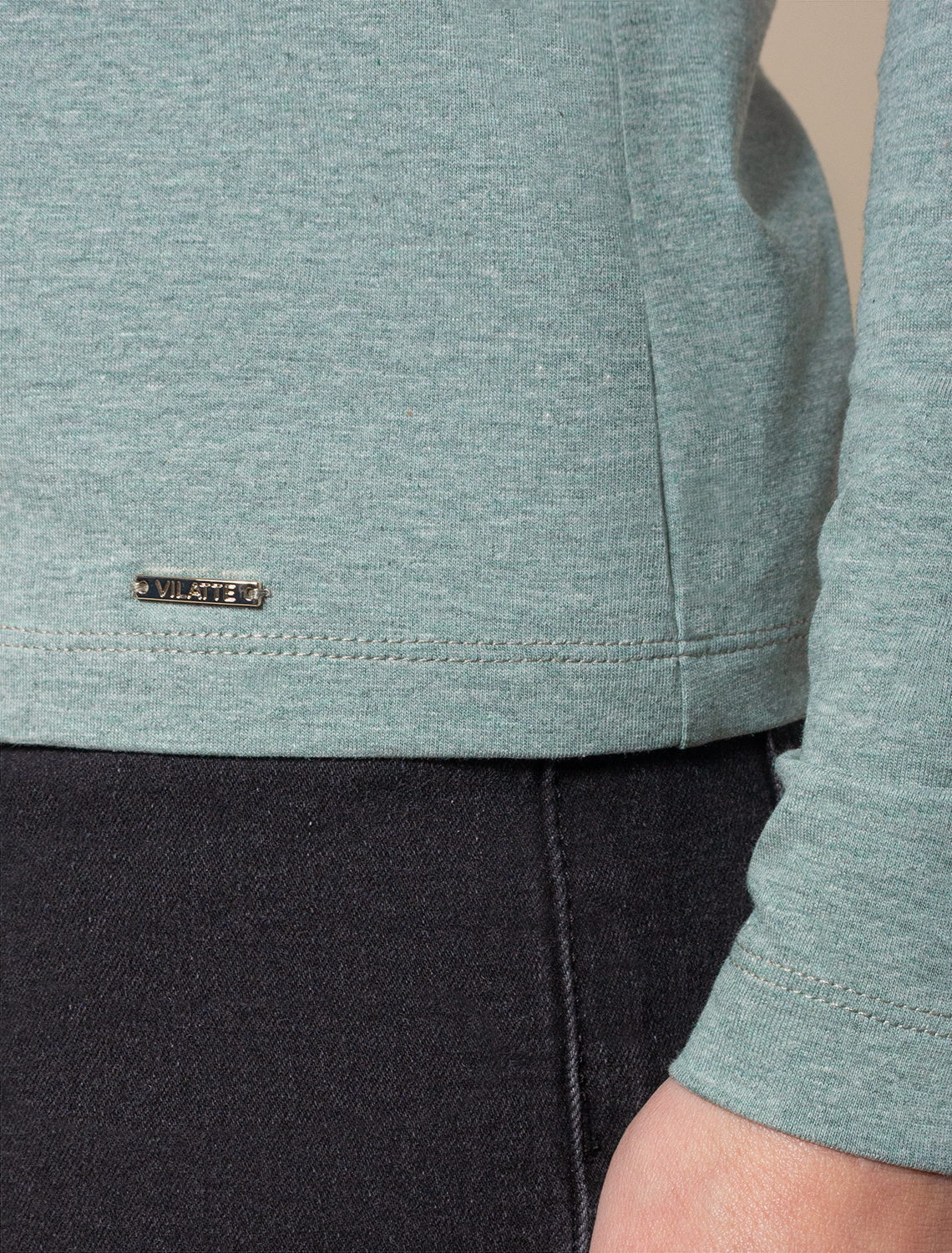 картинка Джемпер женский оливка меланж от магазина Одежда+