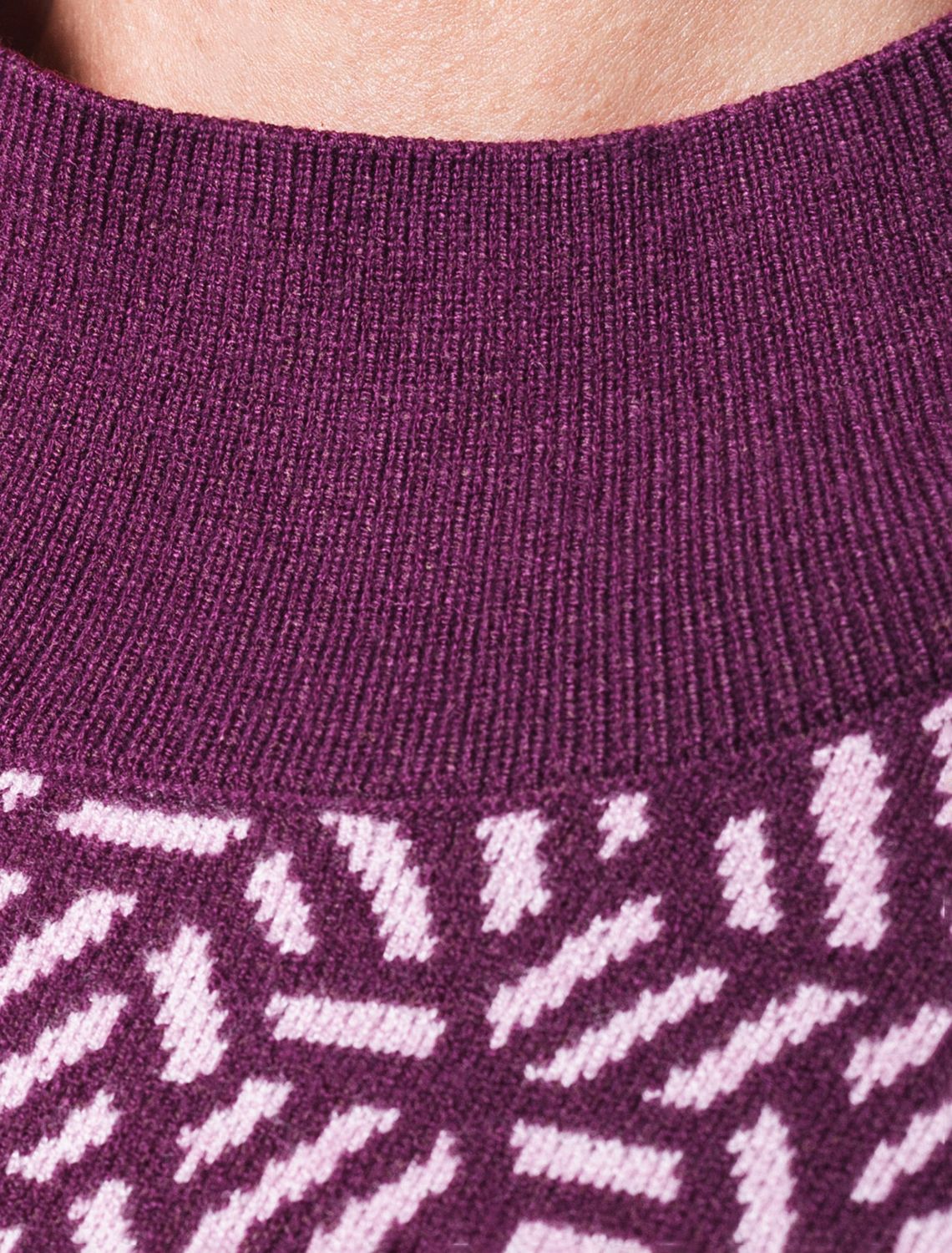 картинка Платье вязаное женское пурпурный от магазина Одежда+