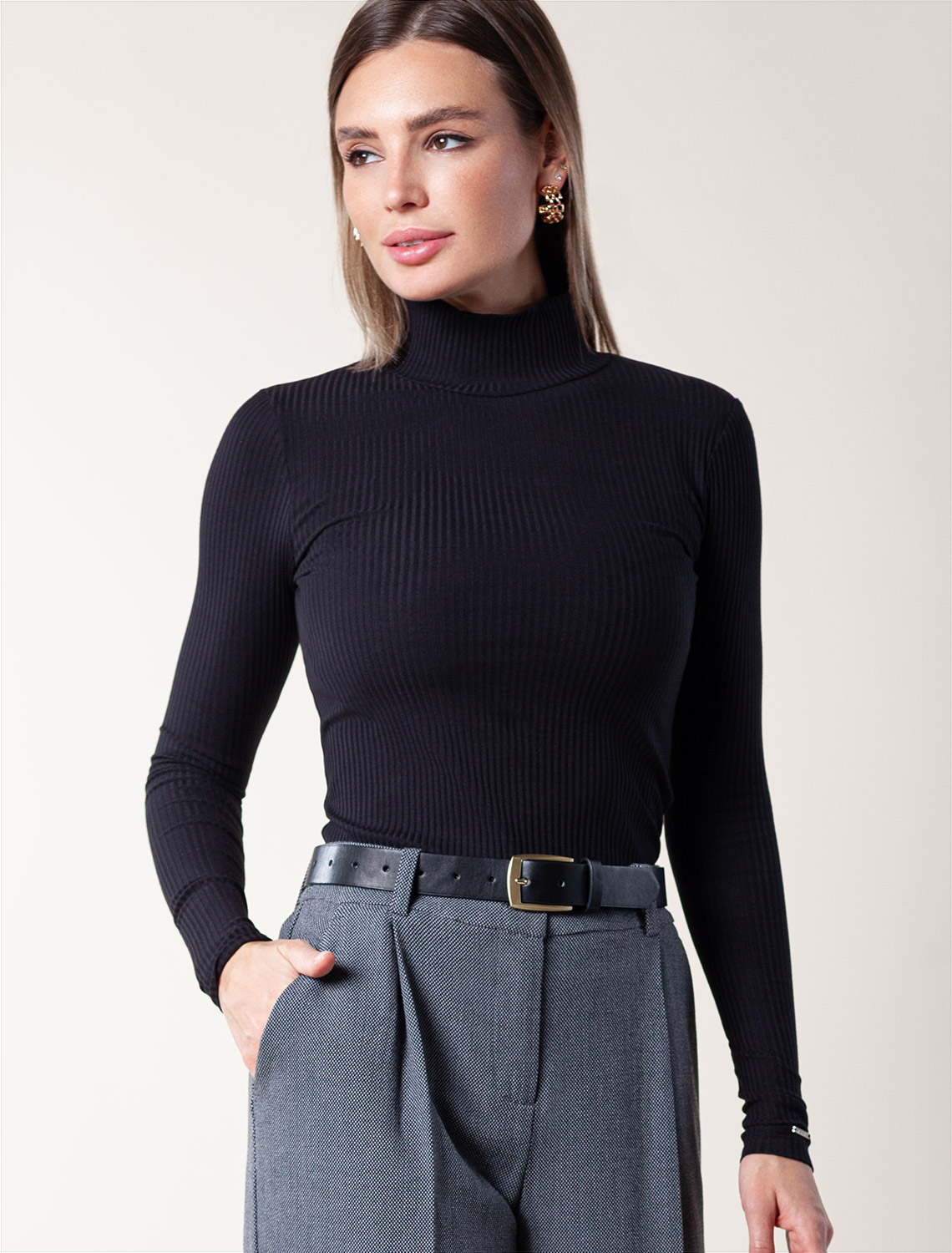 картинка Джемпер женский черный магазин Одежда+ являющийся официальным дистрибьютором в России 