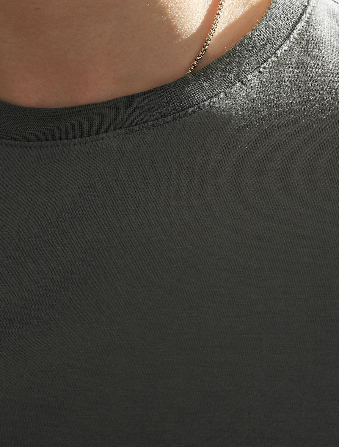 картинка Футболка мужская т.оливковый от магазина Одежда+