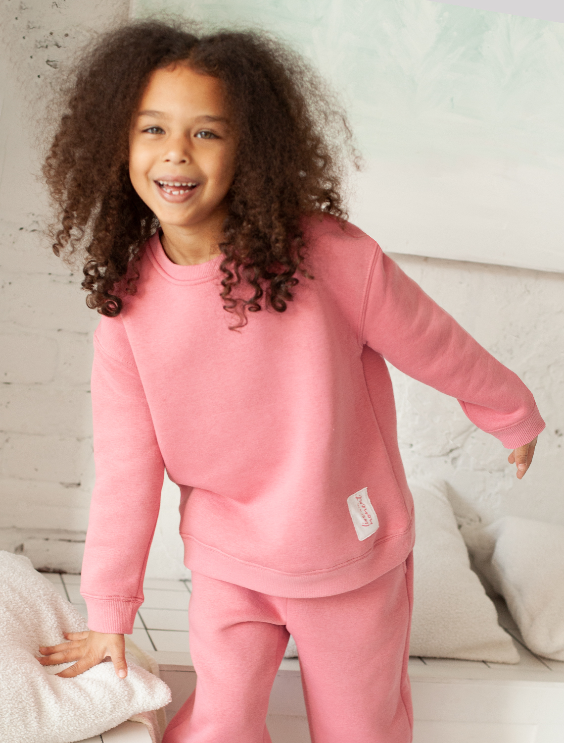 картинка Джемпер для девочки розовый от магазина Одежда+