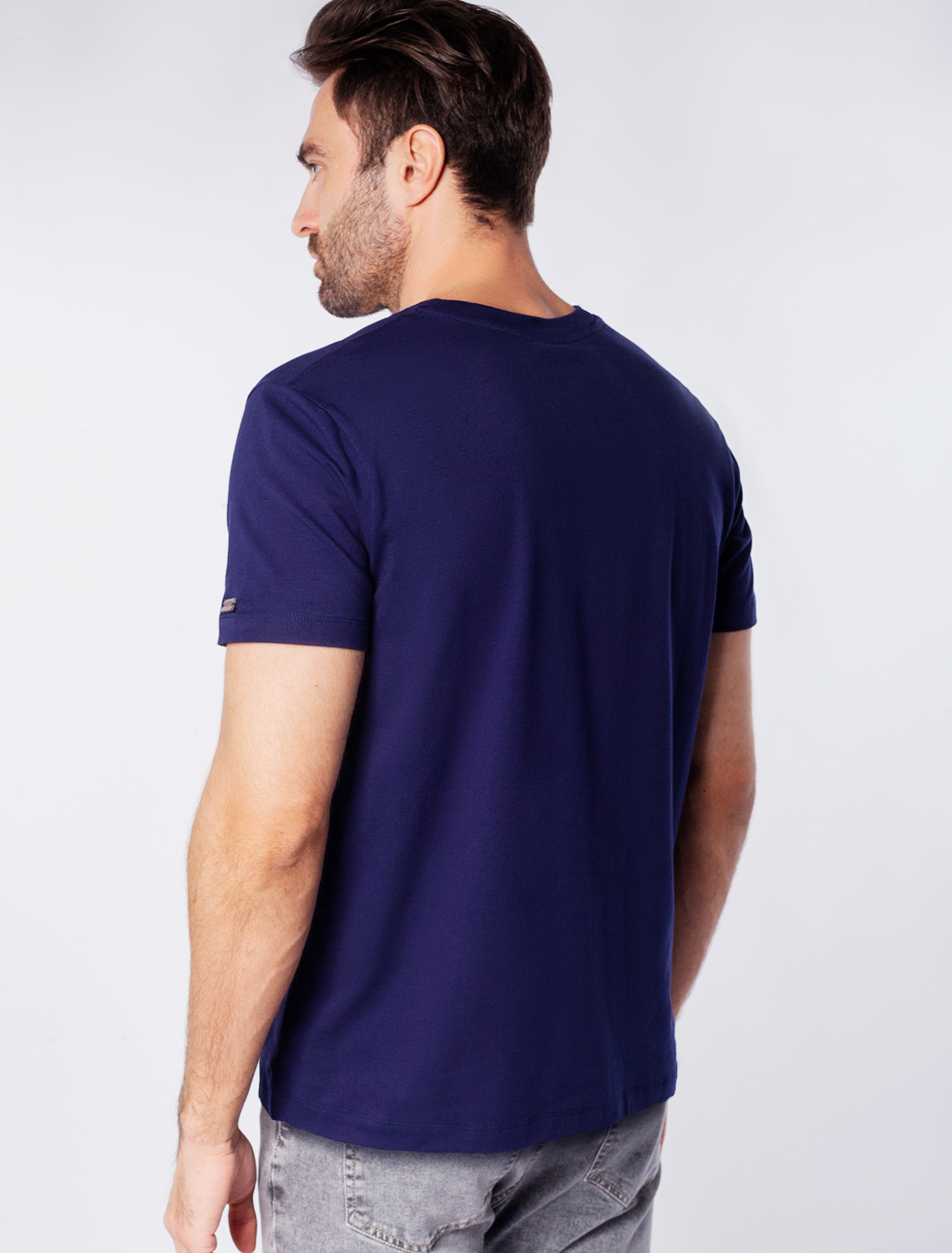 картинка Футболка мужская темно-синий_stay focused от магазина Одежда+