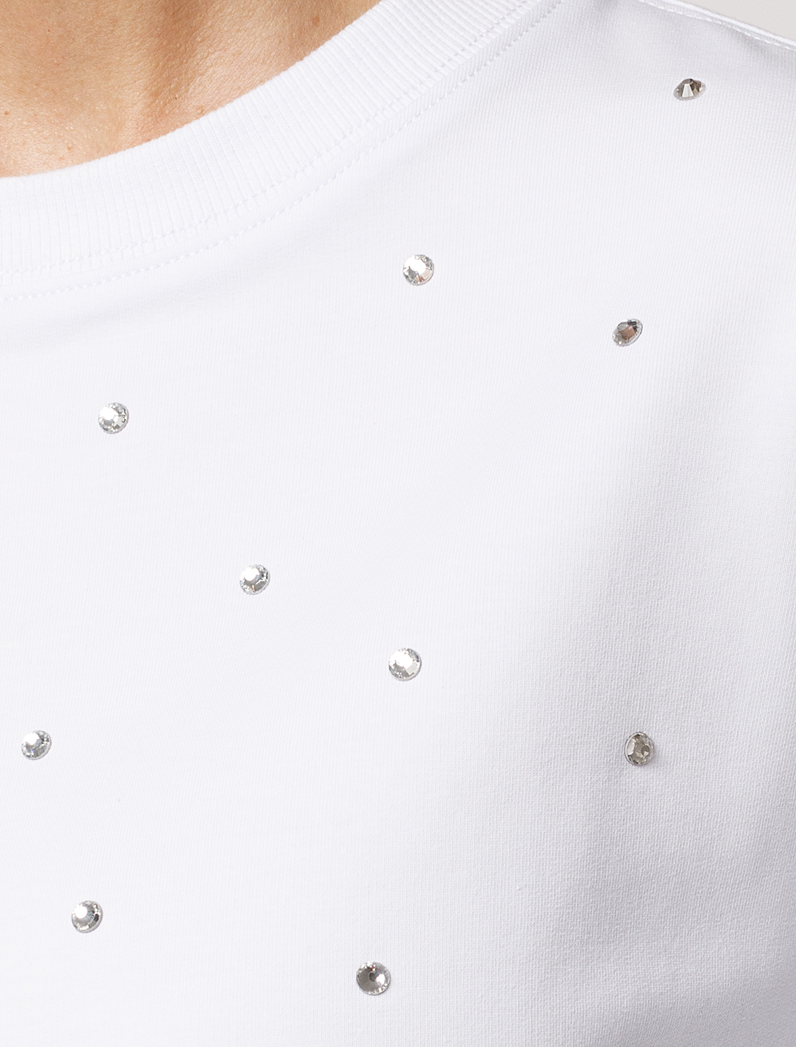 картинка Джемпер женский белый_стразы от магазина Одежда+