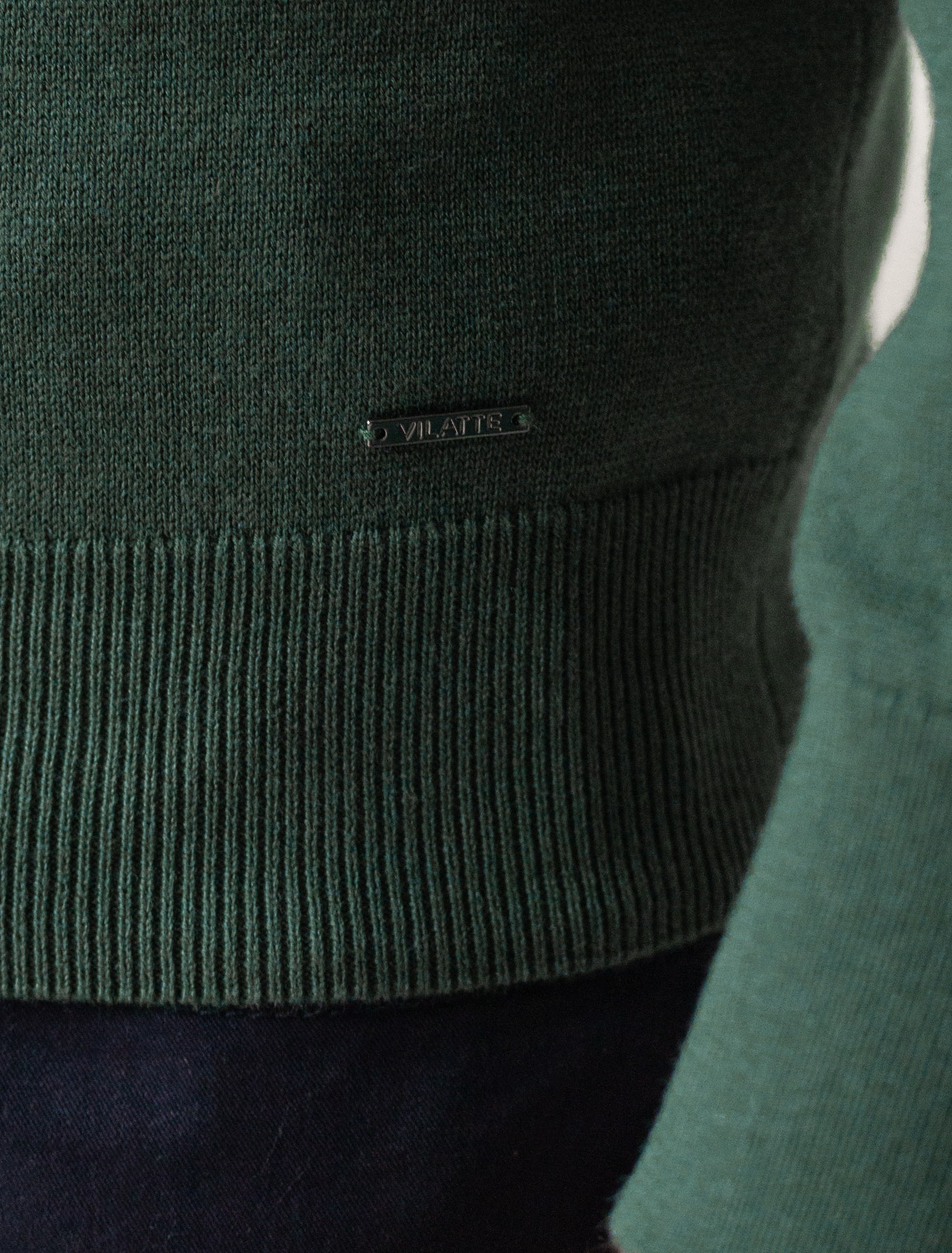 картинка Джемпер мужской дымчатый зеленый от магазина Одежда+