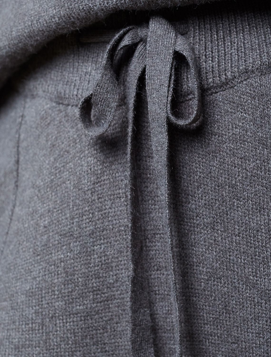 картинка Брюки женские темно-серый меланж от магазина Одежда+