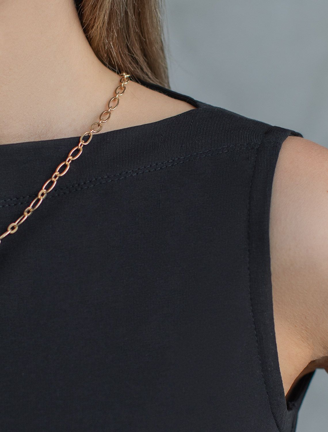 картинка Топ женский черный магазин Одежда+ являющийся официальным дистрибьютором в России 