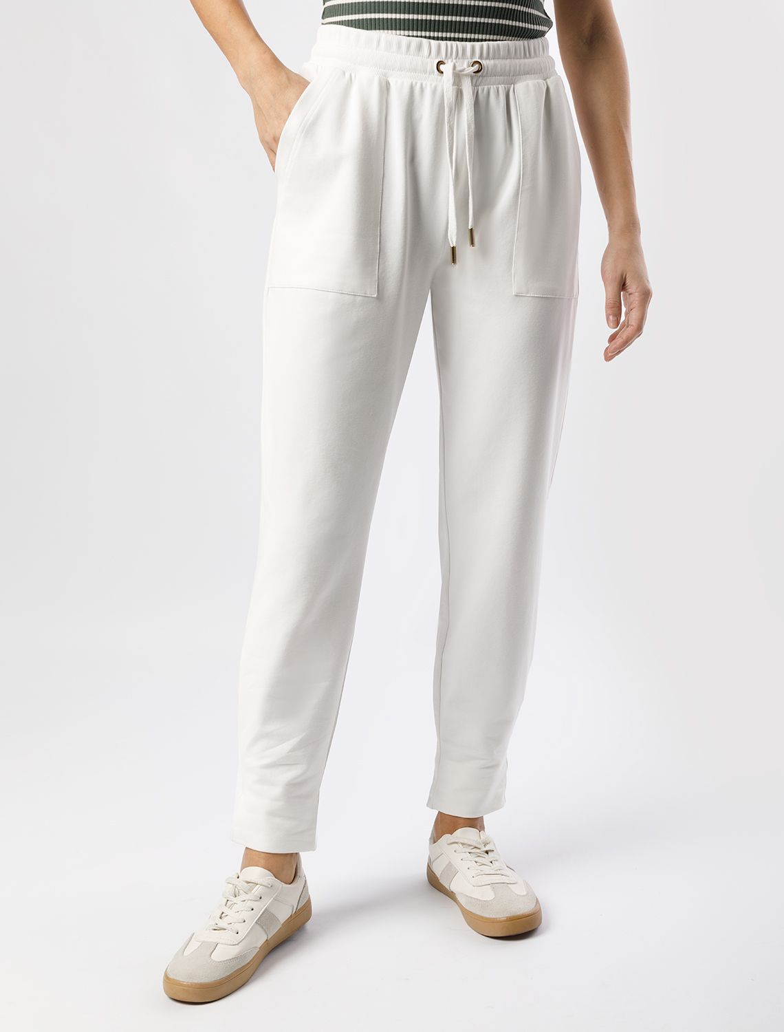 картинка Брюки женские молочный от магазина Одежда+