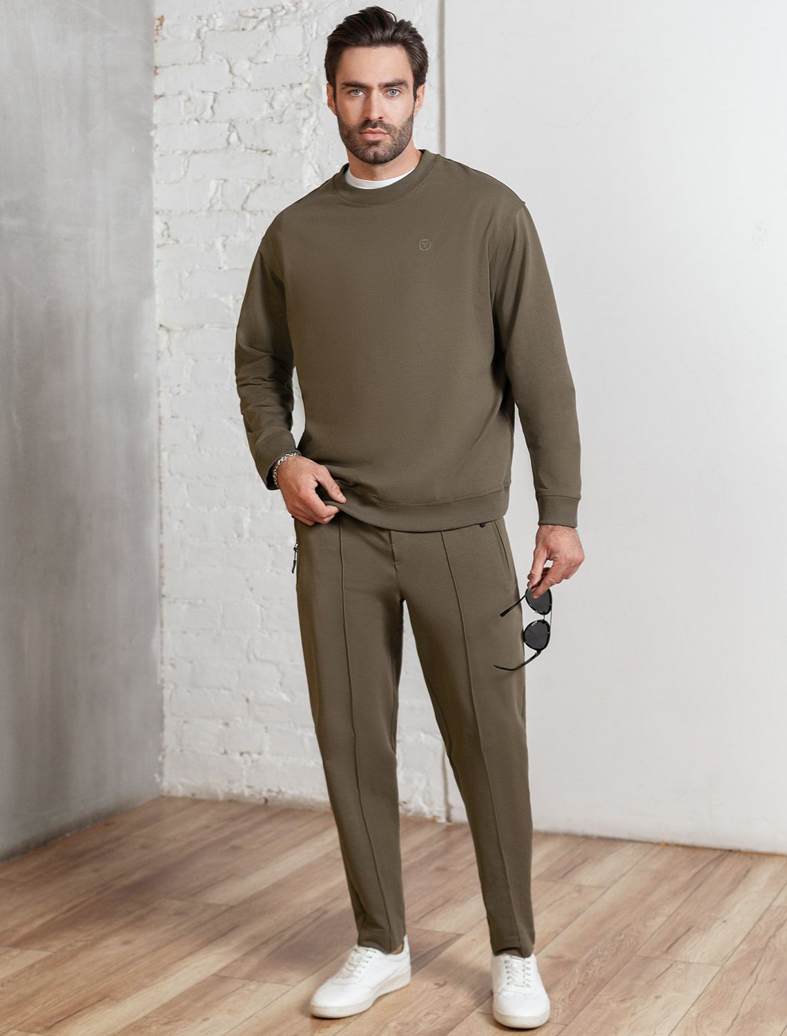 картинка Брюки мужские хаки от магазина Одежда+