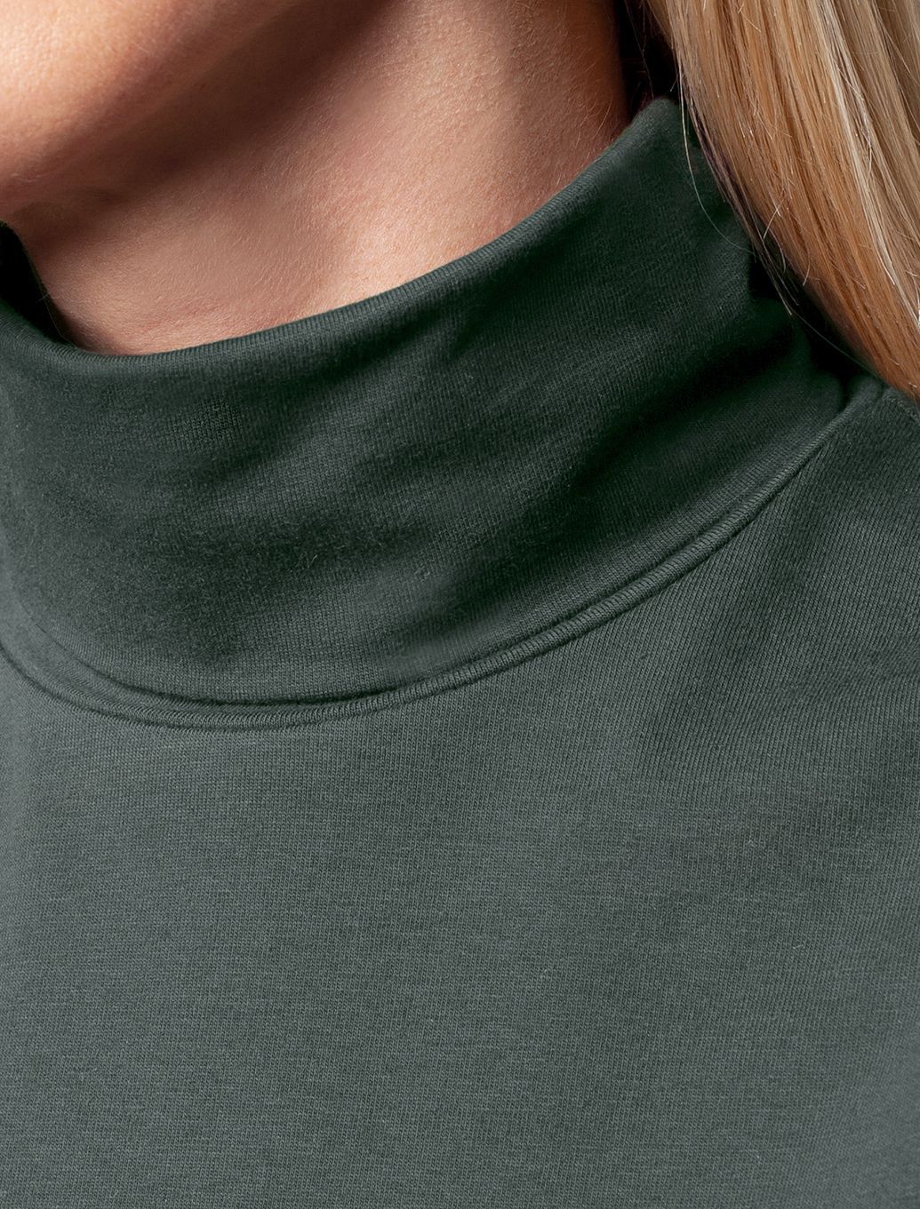 картинка Джемпер женский темно-оливковый от магазина Одежда+