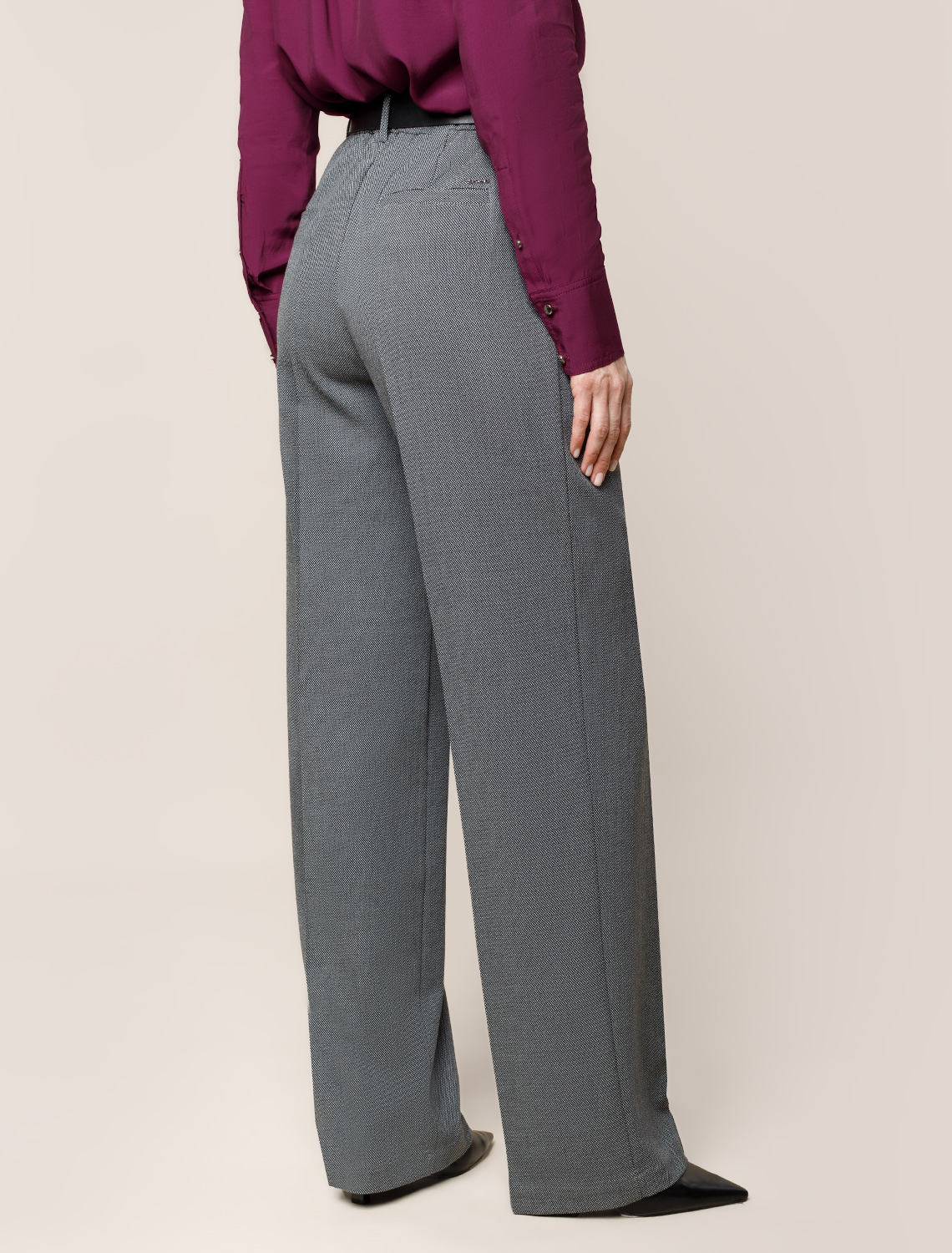 картинка Брюки женские серый от магазина Одежда+