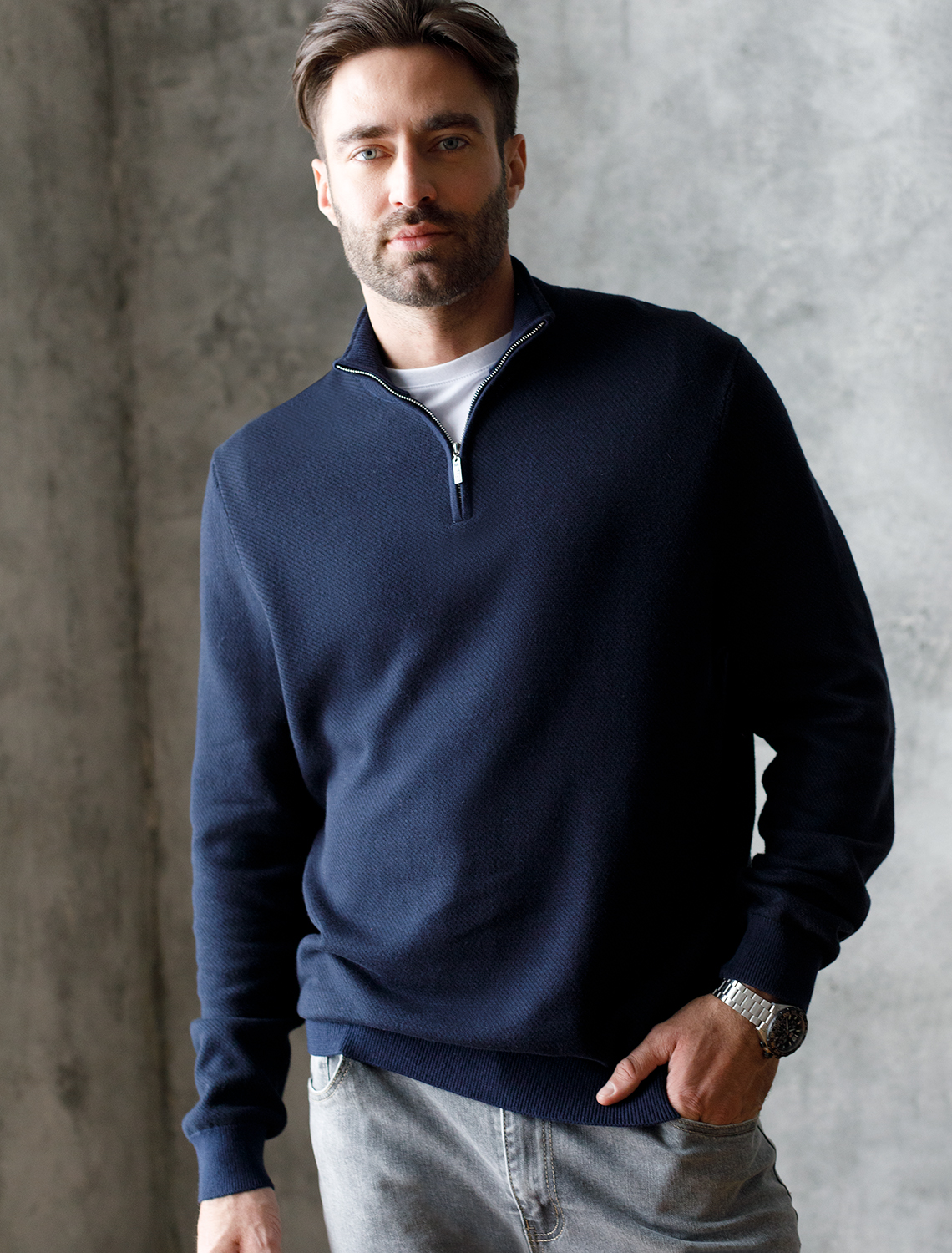 картинка Джемпер мужской темно-синий магазин Одежда+ являющийся официальным дистрибьютором в России 