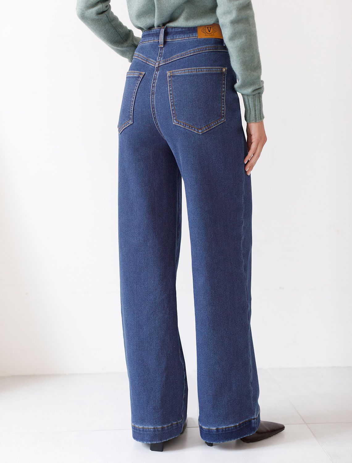 картинка Джинсы женские синий магазин Одежда+ являющийся официальным дистрибьютором в России 