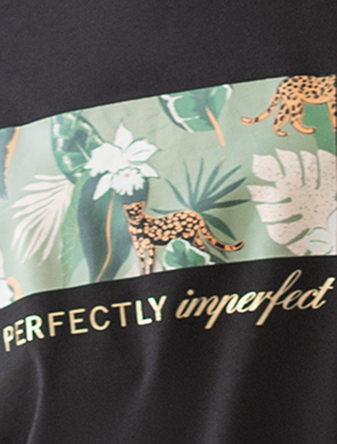 картинка Футболка женская черный_perfectly_imperfect магазин Одежда+ являющийся официальным дистрибьютором в России 