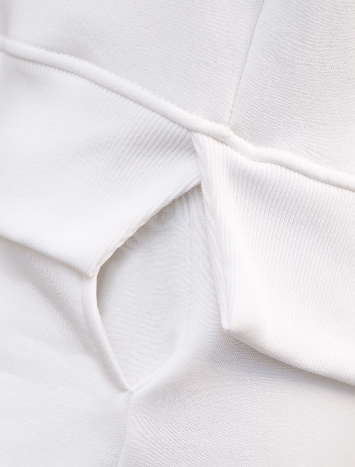 картинка Джемпер женский белый_dream city от магазина Одежда+