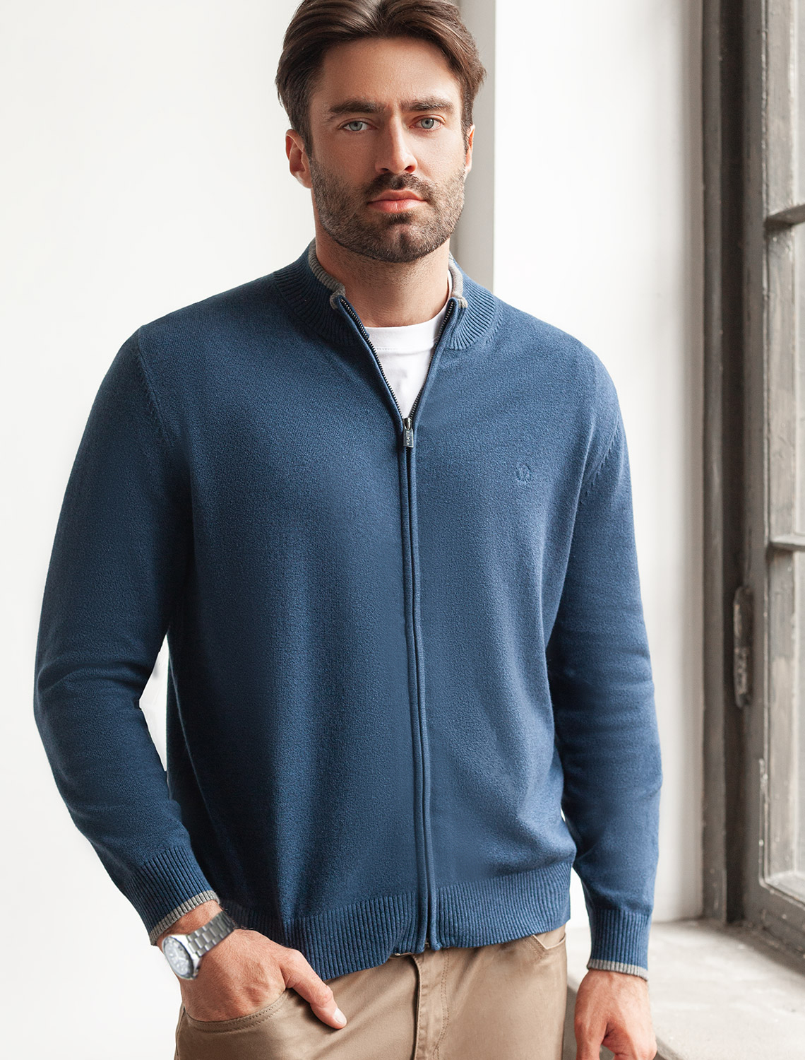 картинка Кардиган мужской светло-синий меланж магазин Одежда+ являющийся официальным дистрибьютором в России 