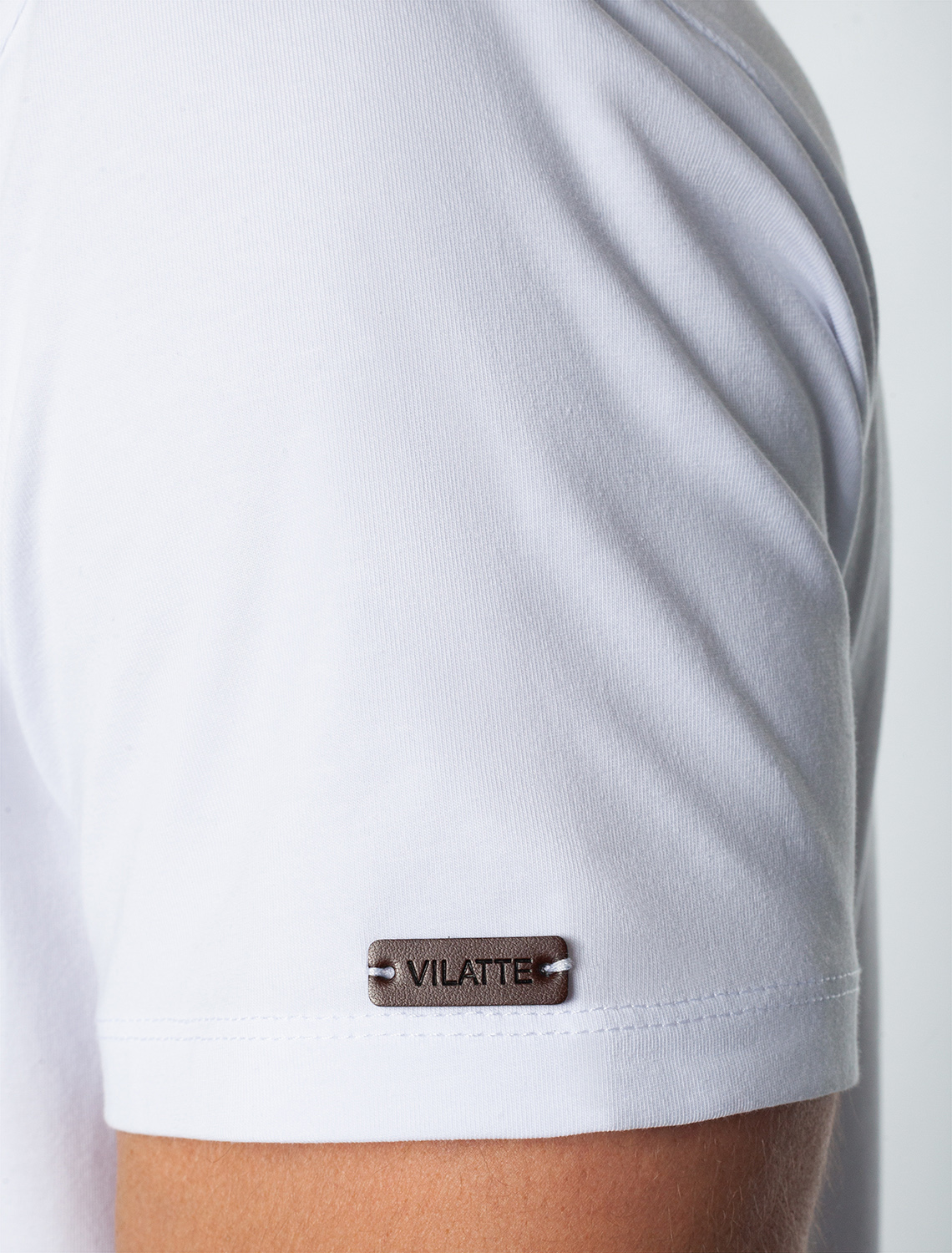 картинка Футболка мужская белый_athletic от магазина Одежда+