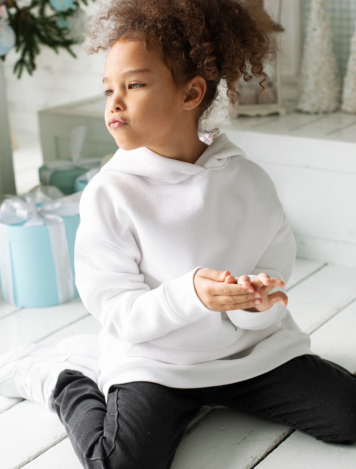 картинка Джемпер для девочки молочный от магазина Одежда+