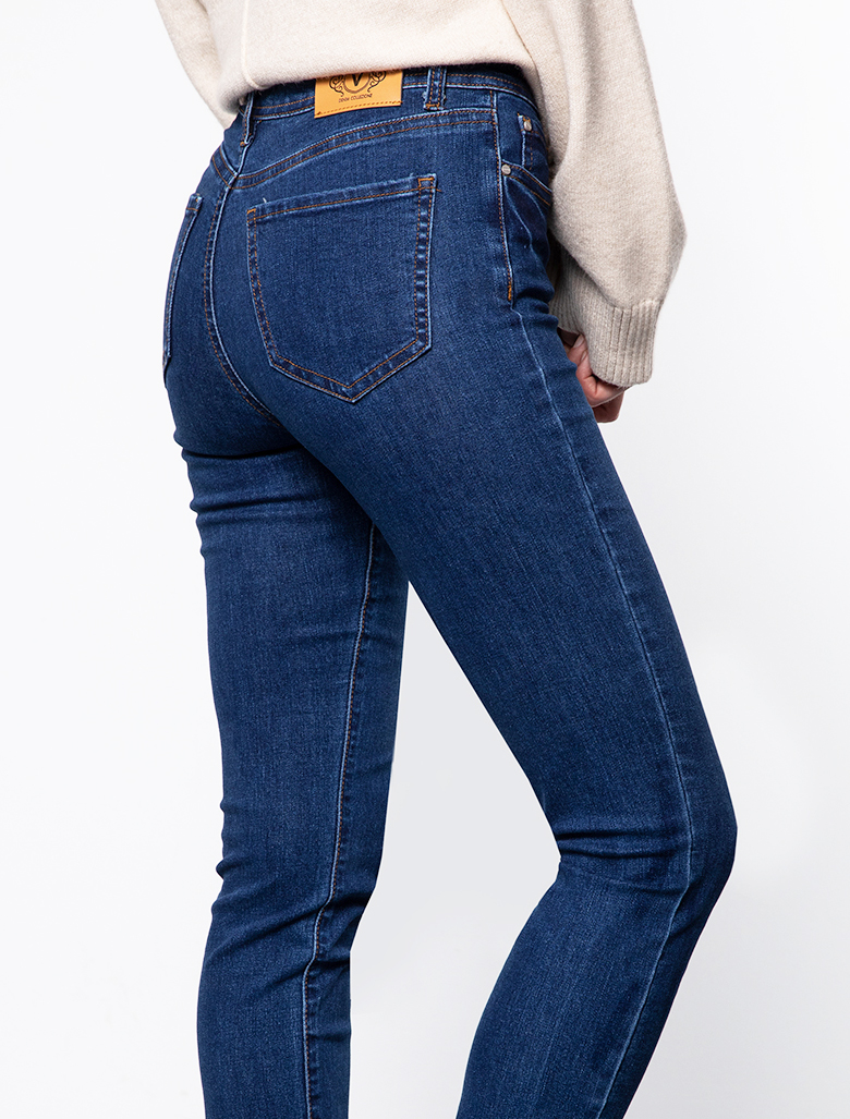 картинка Джинсы женские темно-синий от магазина Одежда+
