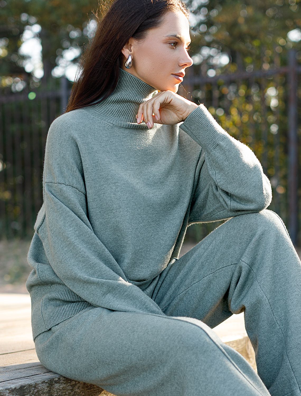 картинка Свитер женский светло-оливковый меланж от магазина Одежда+