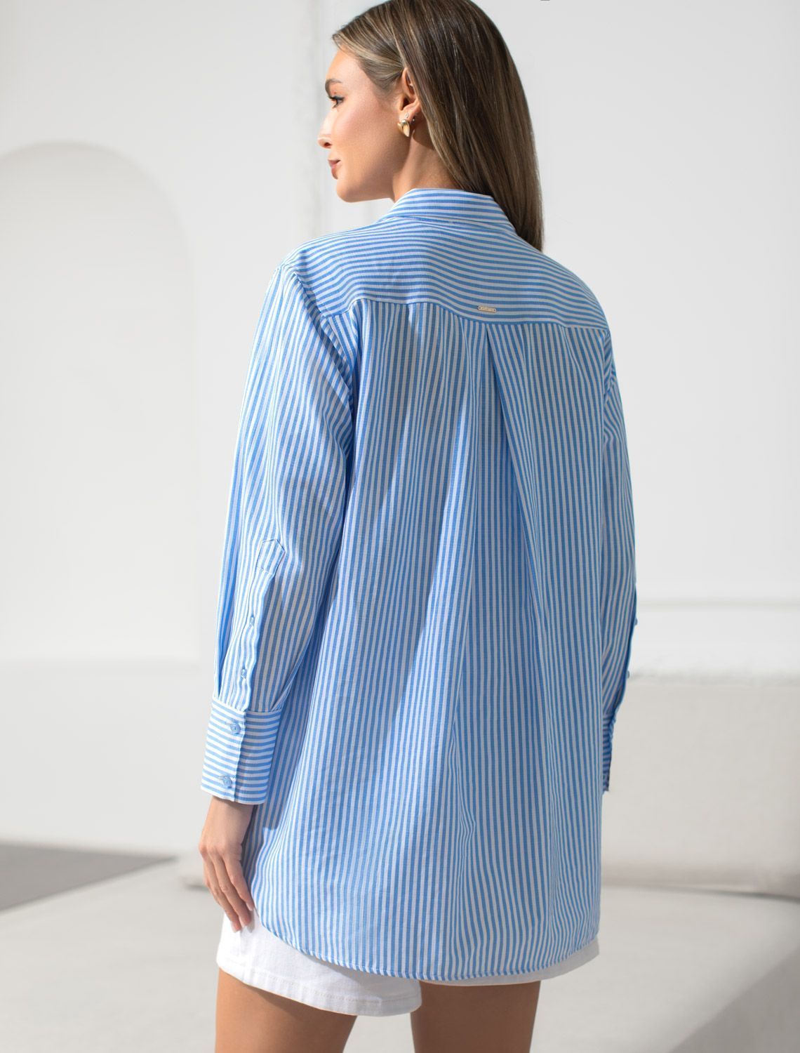 картинка Блузка женская белый-голубой от магазина Одежда+