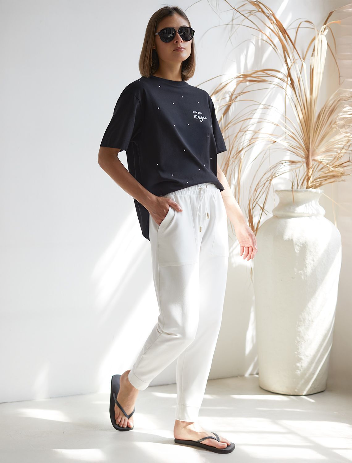 картинка Брюки женские молочный от магазина Одежда+