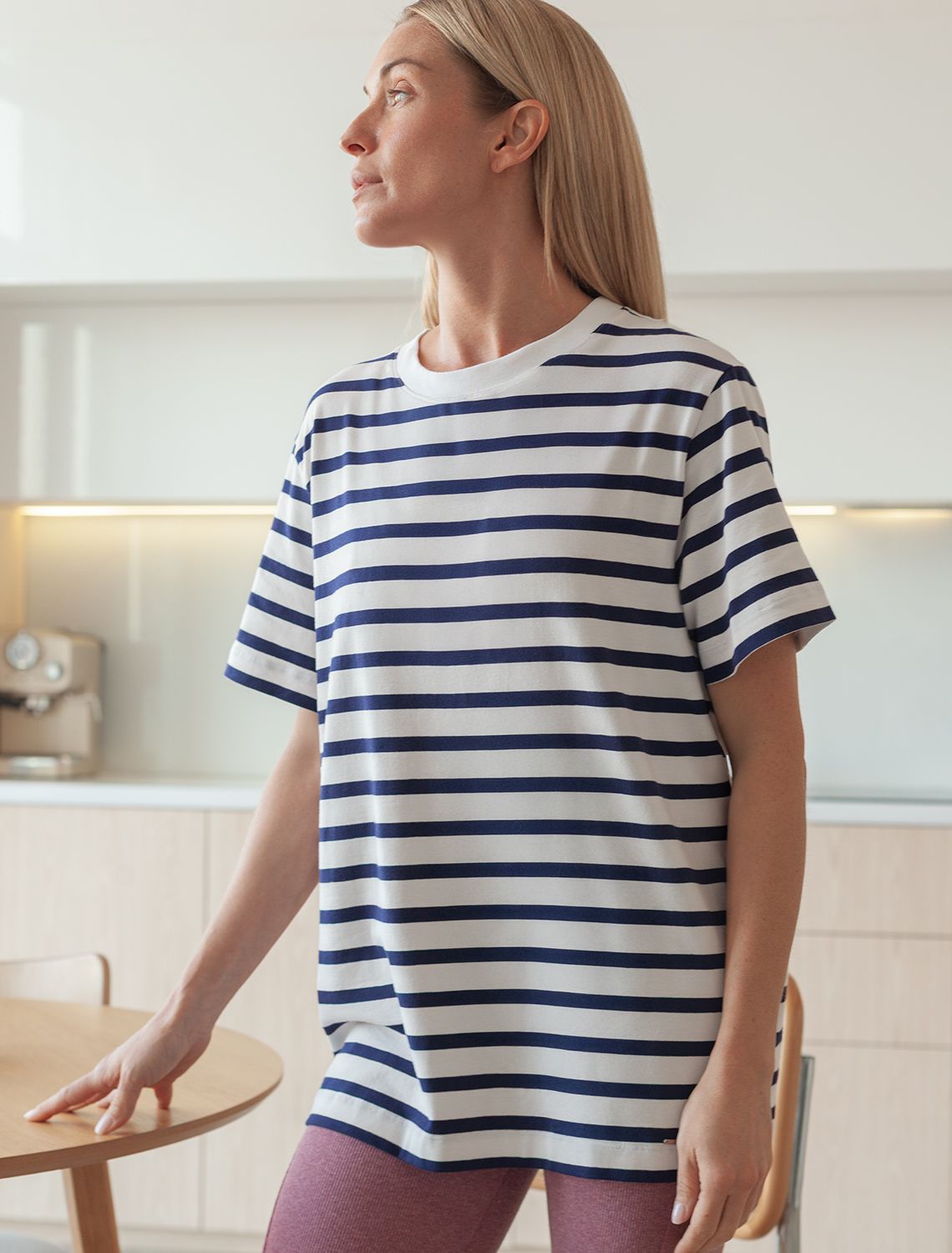 картинка Футболка женская белый-т.синий полоса магазин Одежда+ являющийся официальным дистрибьютором в России 