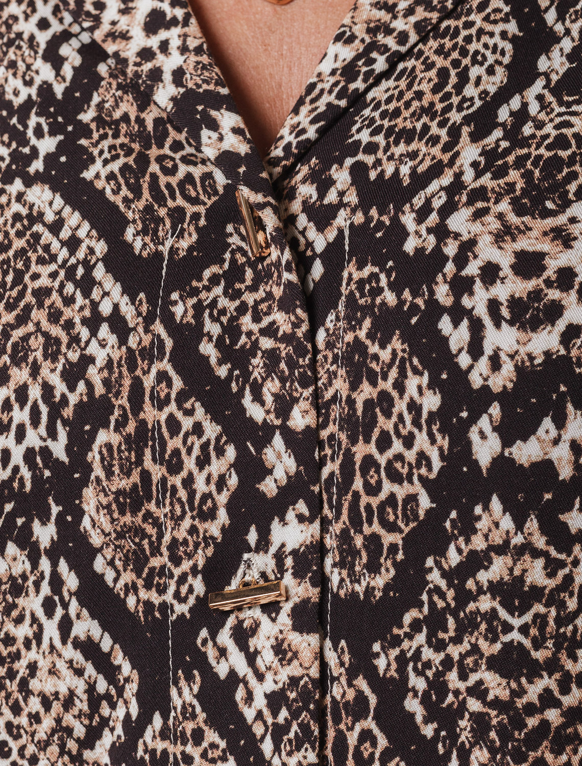 картинка Блузка женская черный-коричневый магазин Одежда+ являющийся официальным дистрибьютором в России 