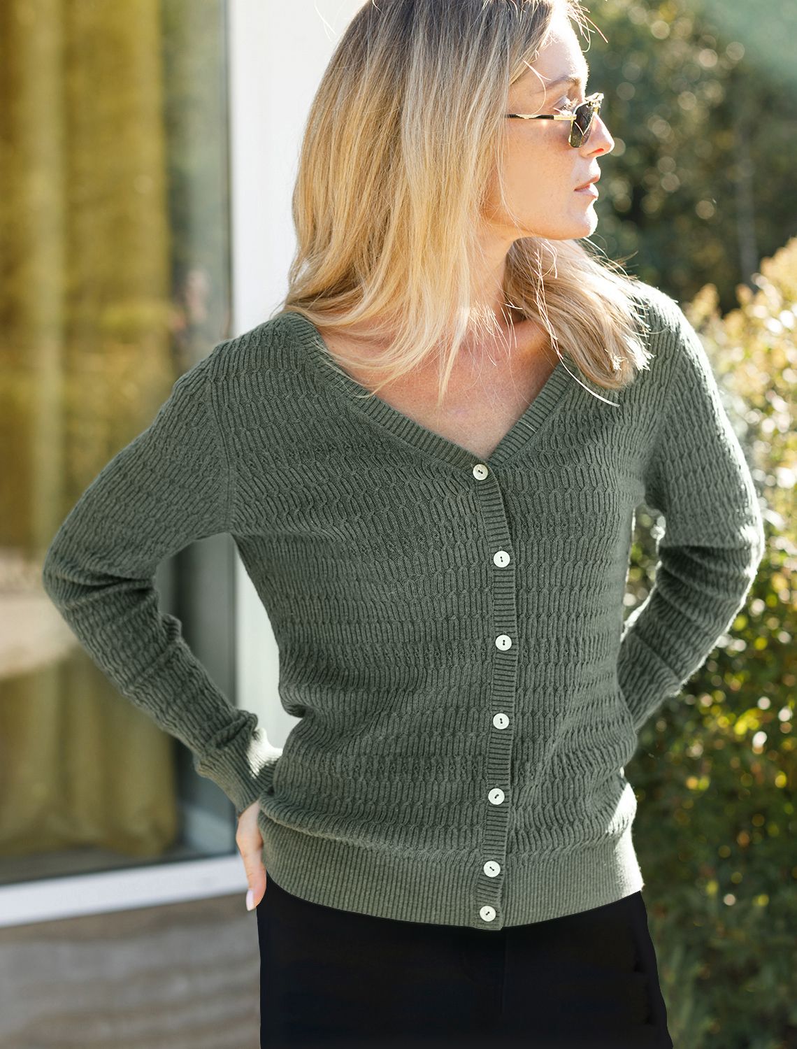 картинка Кардиган женский темно-оливковый от магазина Одежда+