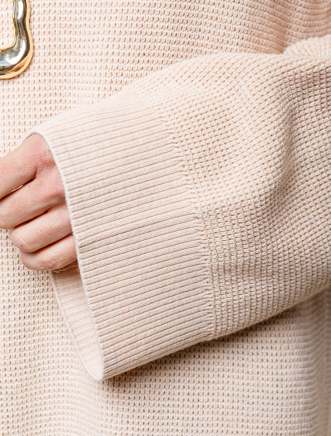 картинка Платье вязаное женское бежевый меланж магазин Одежда+ являющийся официальным дистрибьютором в России 