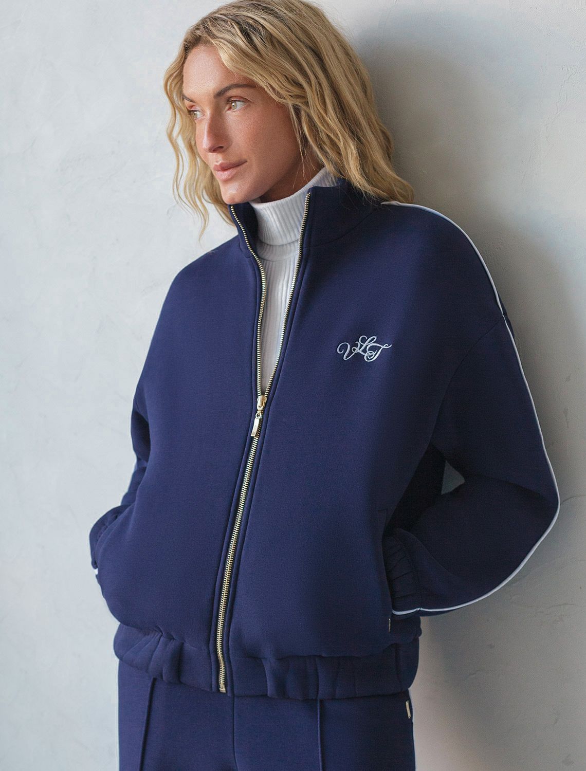 картинка Джемпер женский т.синий от магазина Одежда+