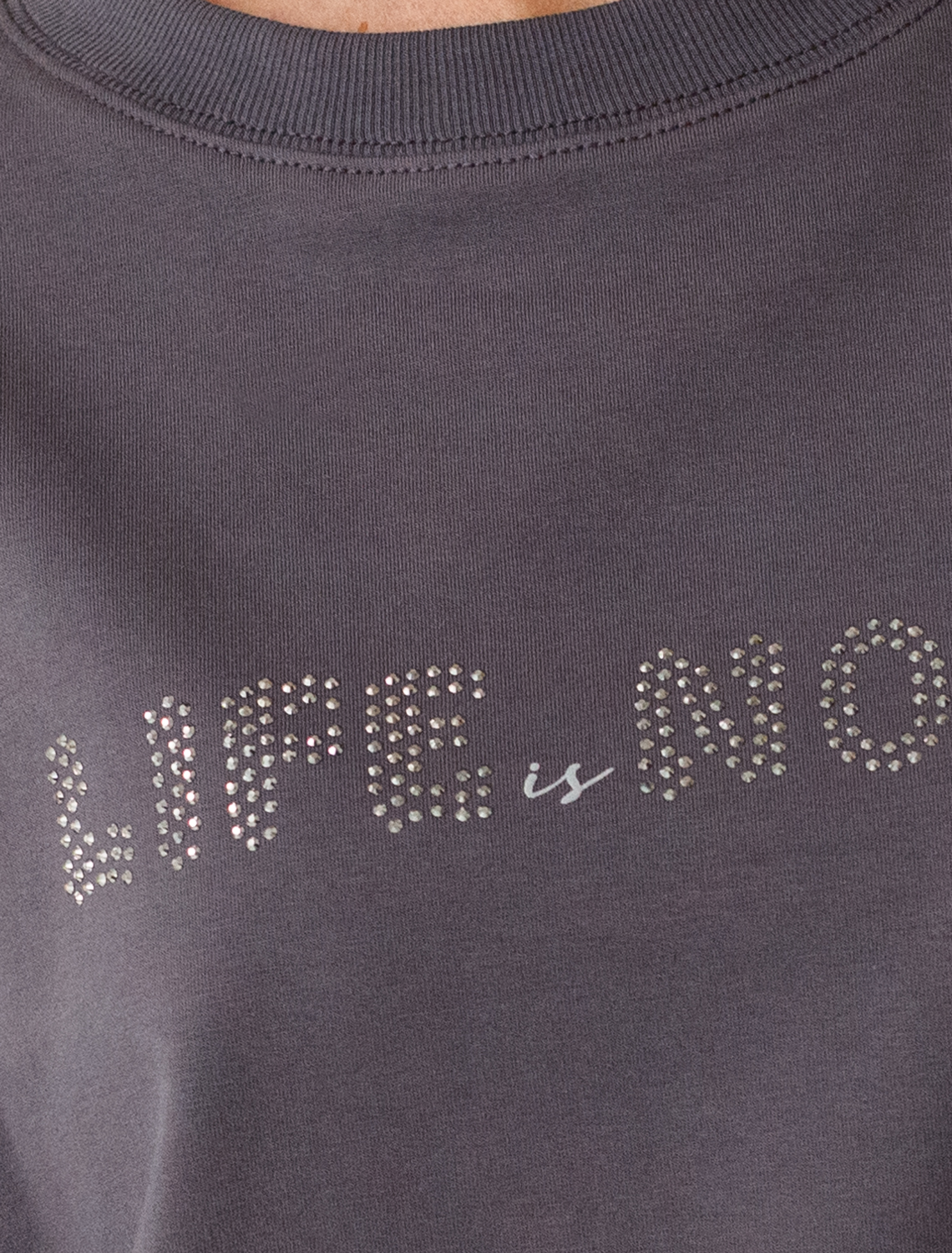 картинка Джемпер женский т.серый_life_is_now от магазина Одежда+