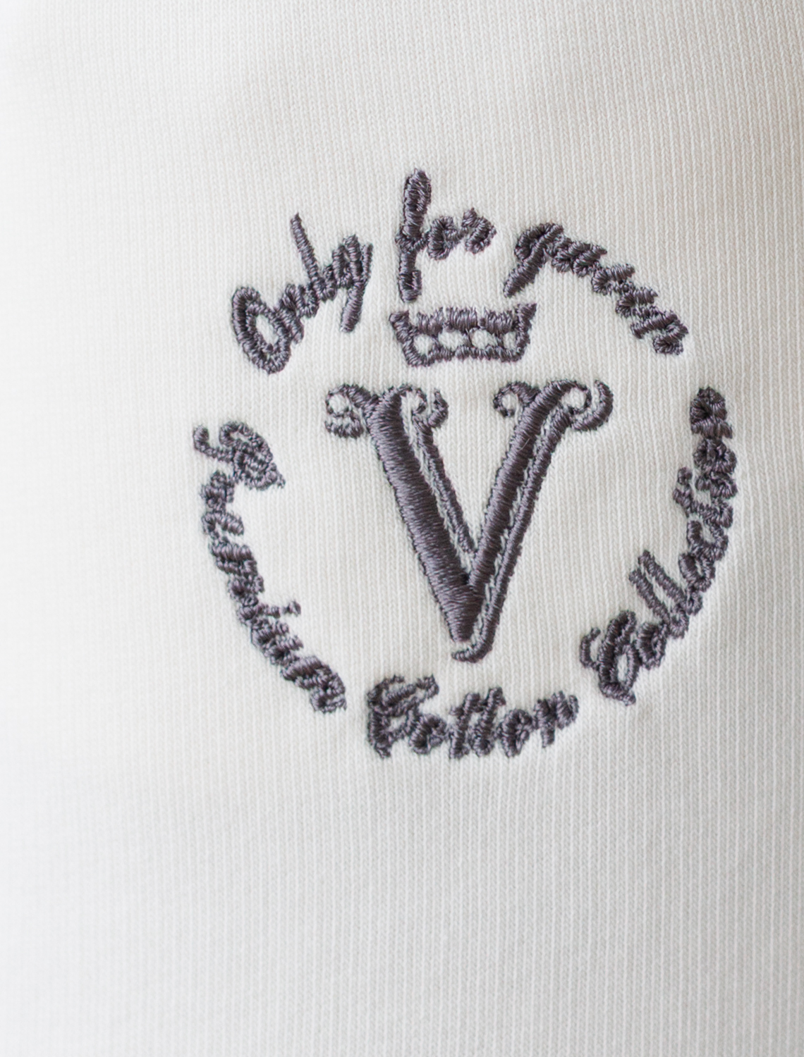 картинка Джемпер женский молочный от магазина Одежда+