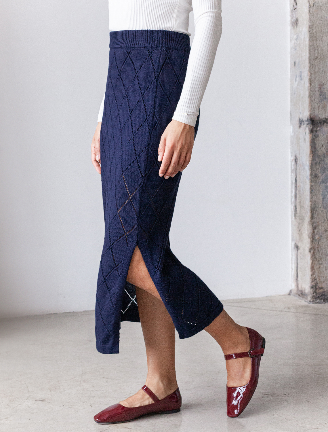 картинка Юбка женская темно-синий магазин Одежда+ являющийся официальным дистрибьютором в России 