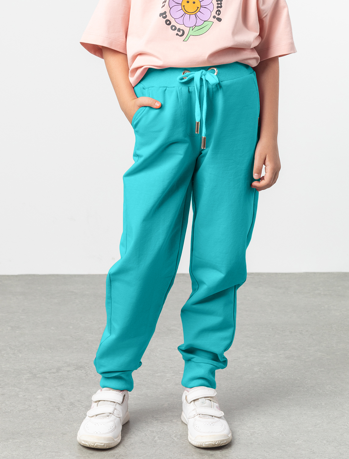 картинка Брюки для девочки мятный магазин Одежда+ являющийся официальным дистрибьютором в России 