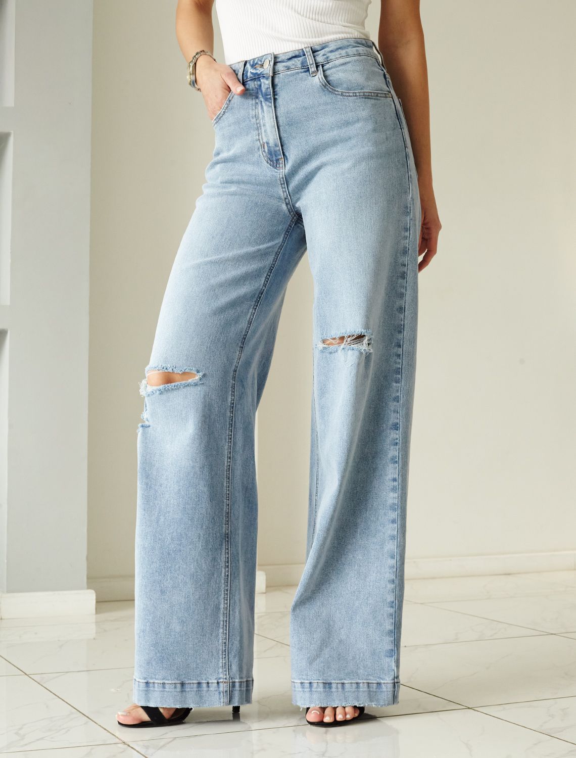 картинка Джинсы женские голубой магазин Одежда+ являющийся официальным дистрибьютором в России 