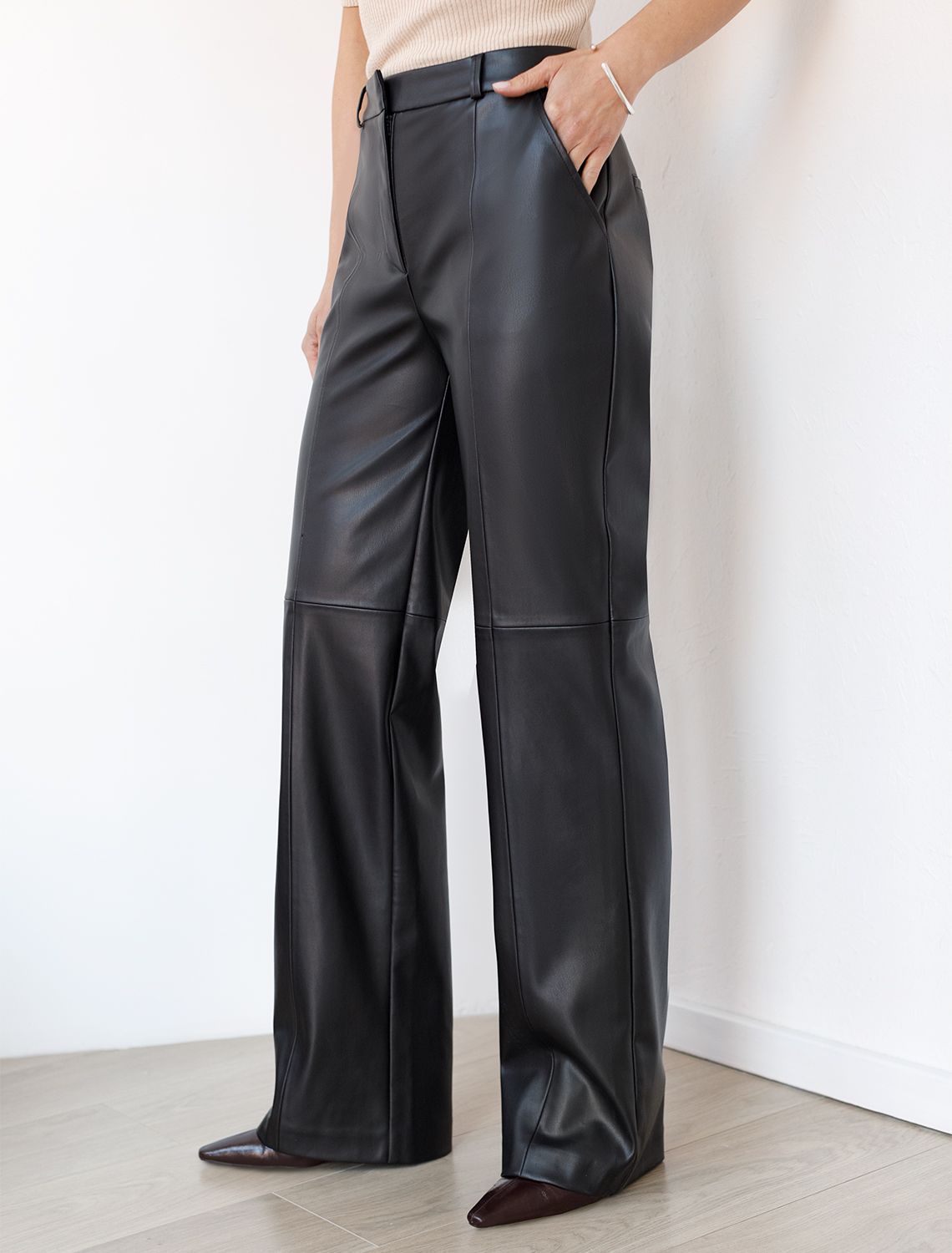 картинка Брюки женские черный магазин Одежда+ являющийся официальным дистрибьютором в России 