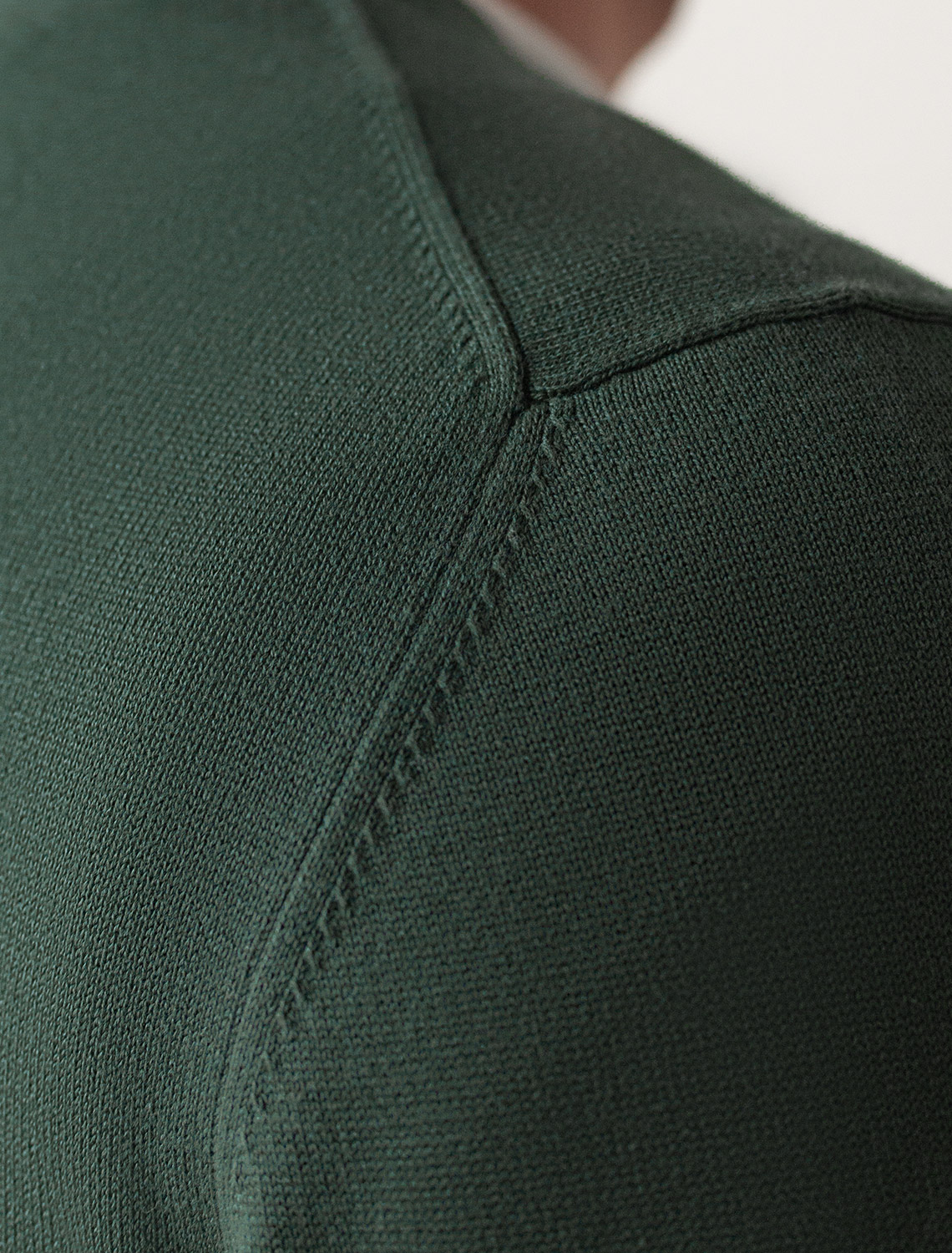 картинка Джемпер мужской дымчатый зеленый от магазина Одежда+