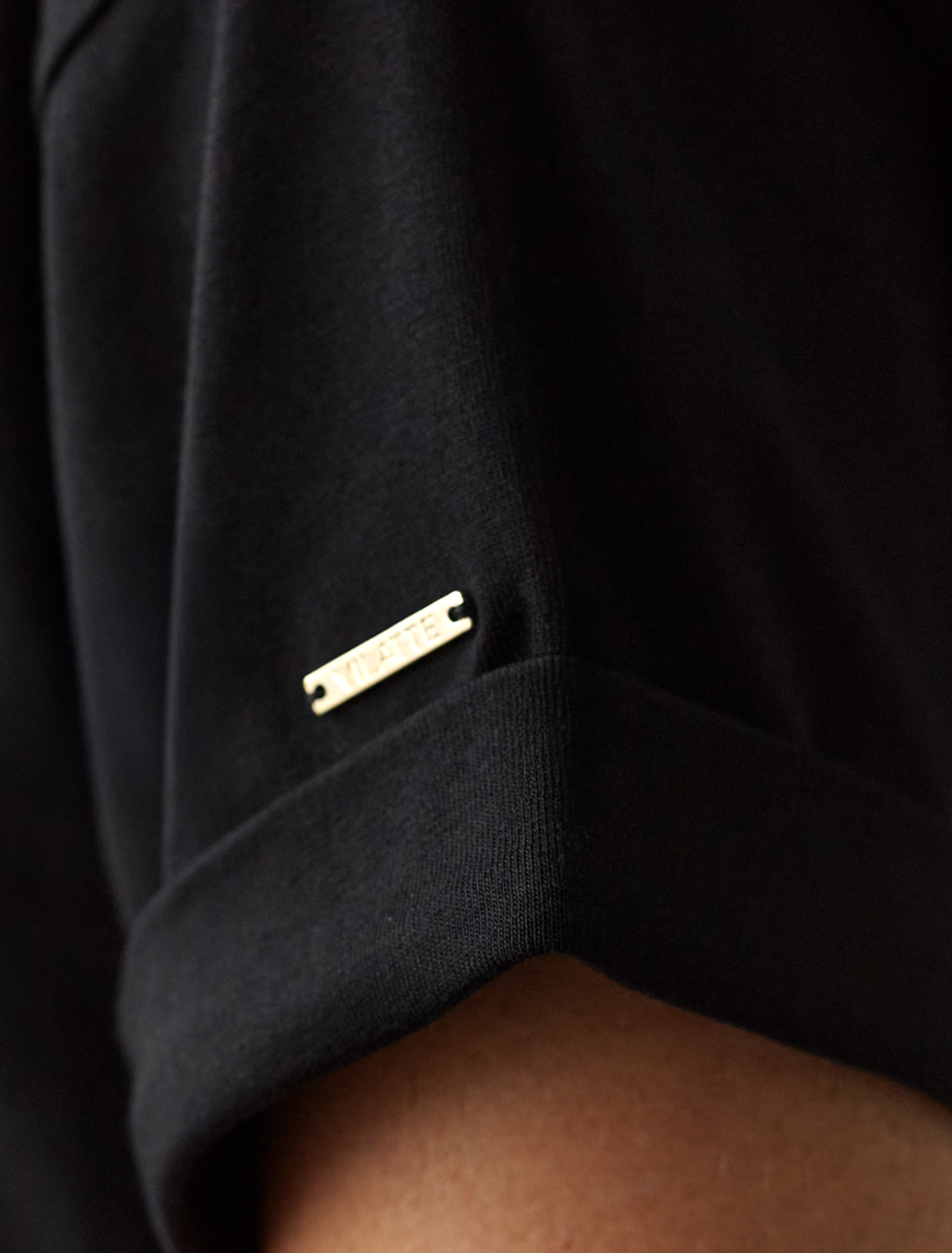 картинка Футболка женская черный_soul shine от магазина Одежда+