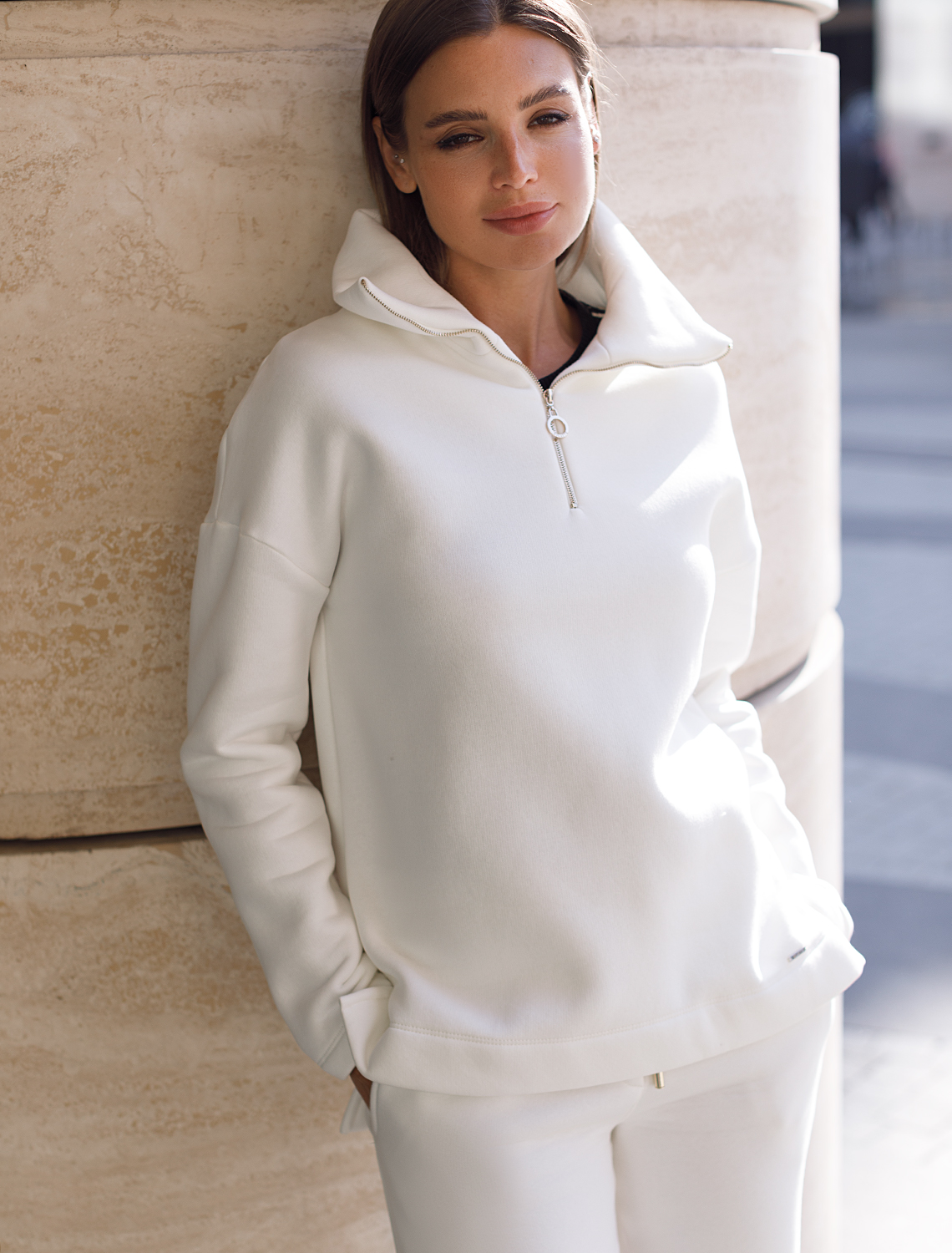 картинка Джемпер женский белый от магазина Одежда+