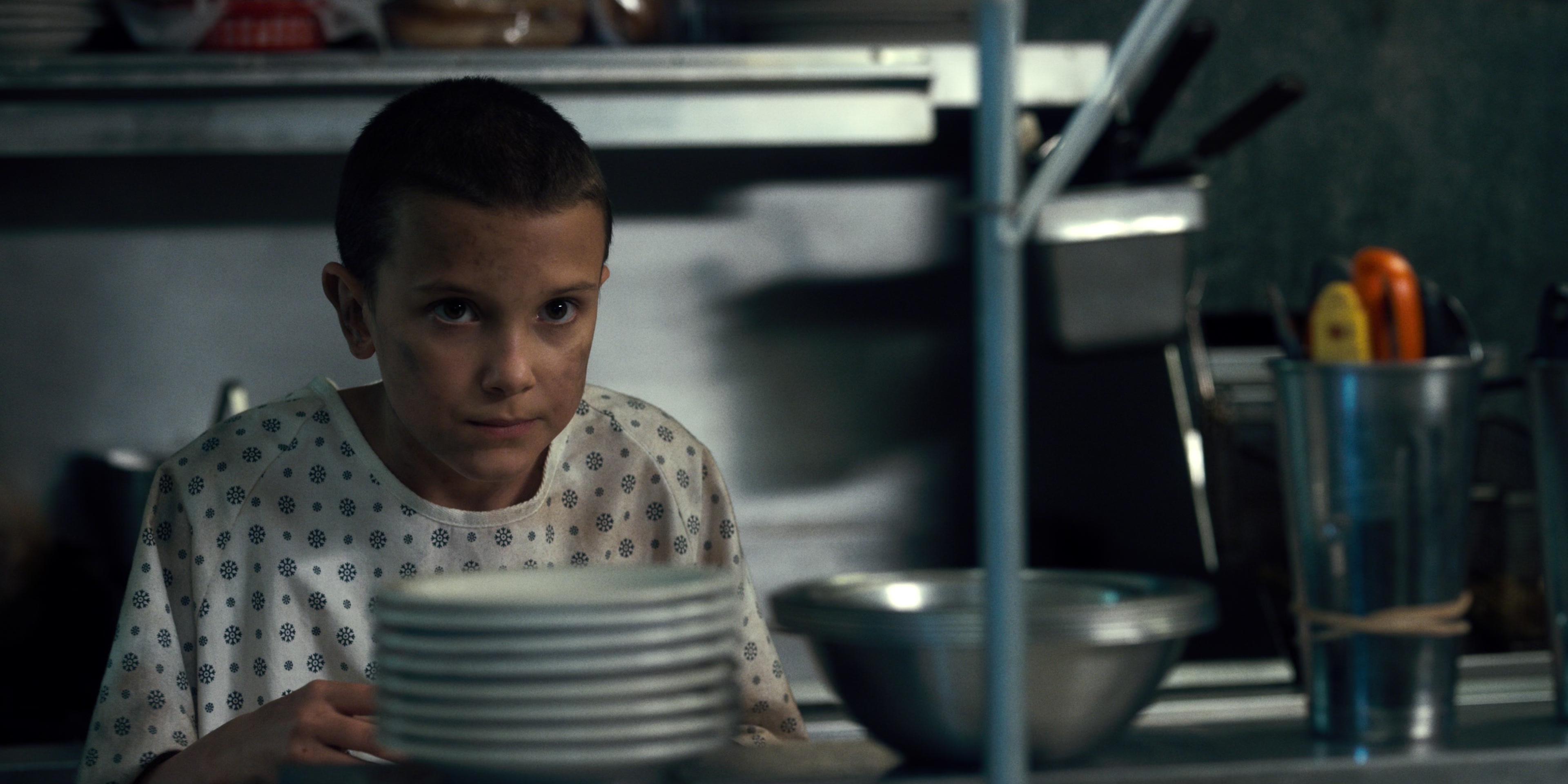 Stranger Things (2016), wide, 2.00:1 — film still