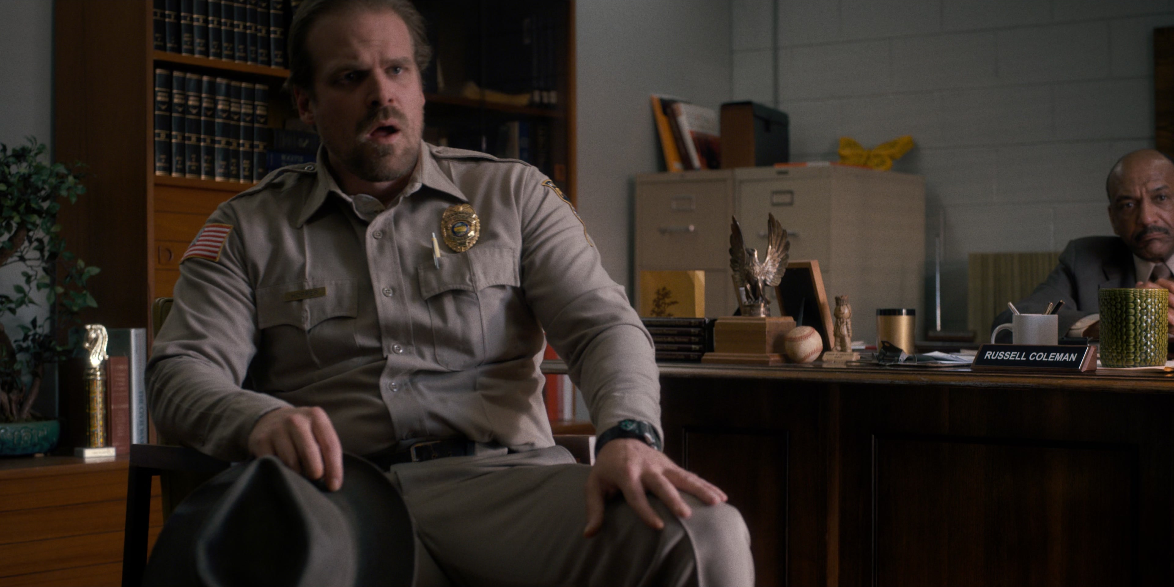 Stranger Things (2016), wide, 2.00:1 — film still