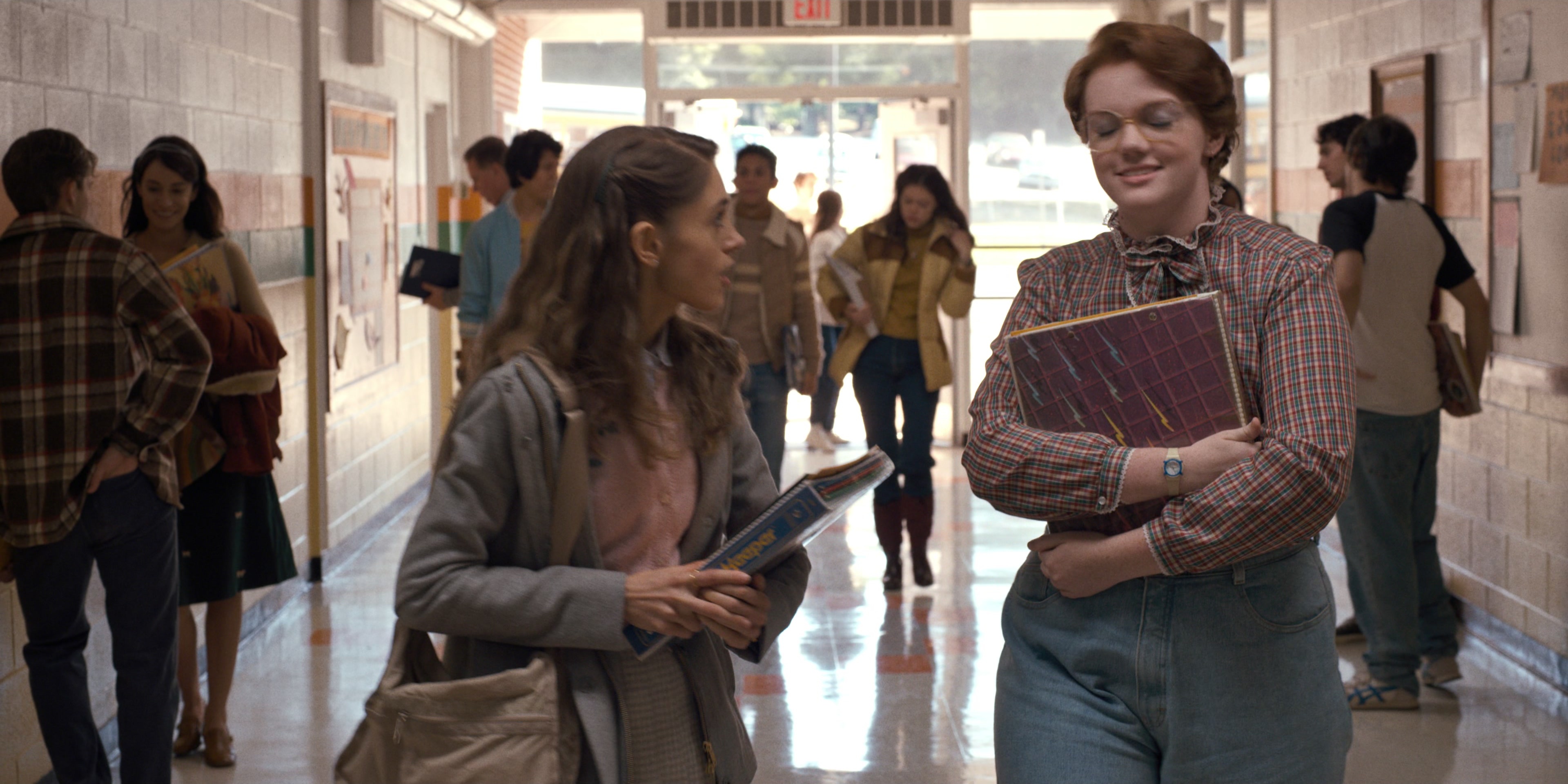 Stranger Things (2016), wide, 2.00:1 — film still