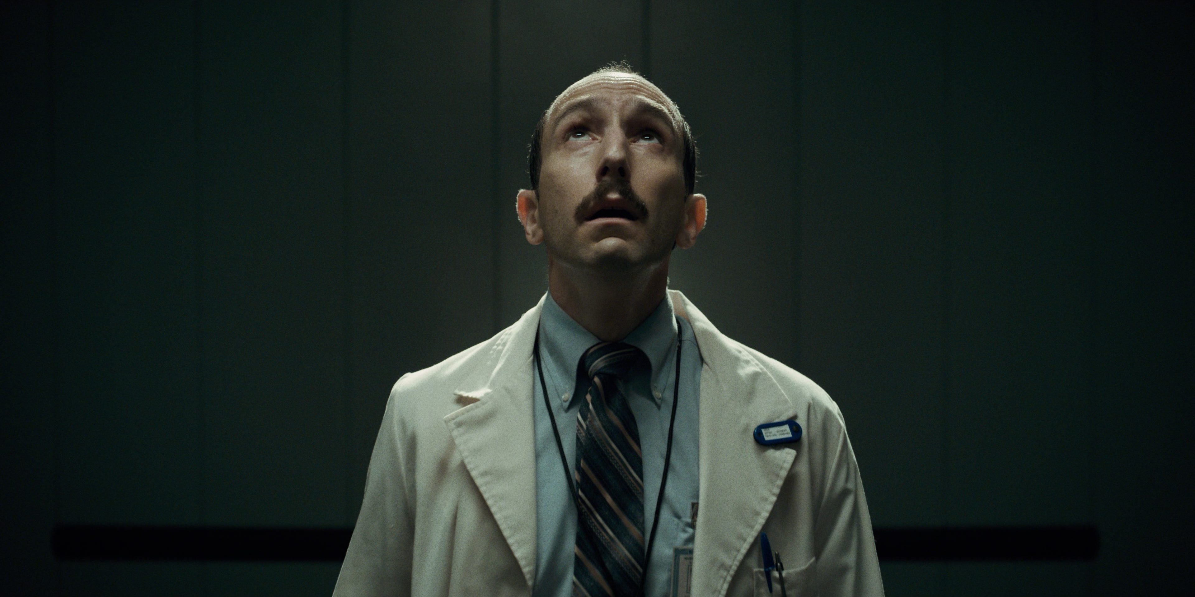 Stranger Things (2016), wide, 2.00:1 — film still