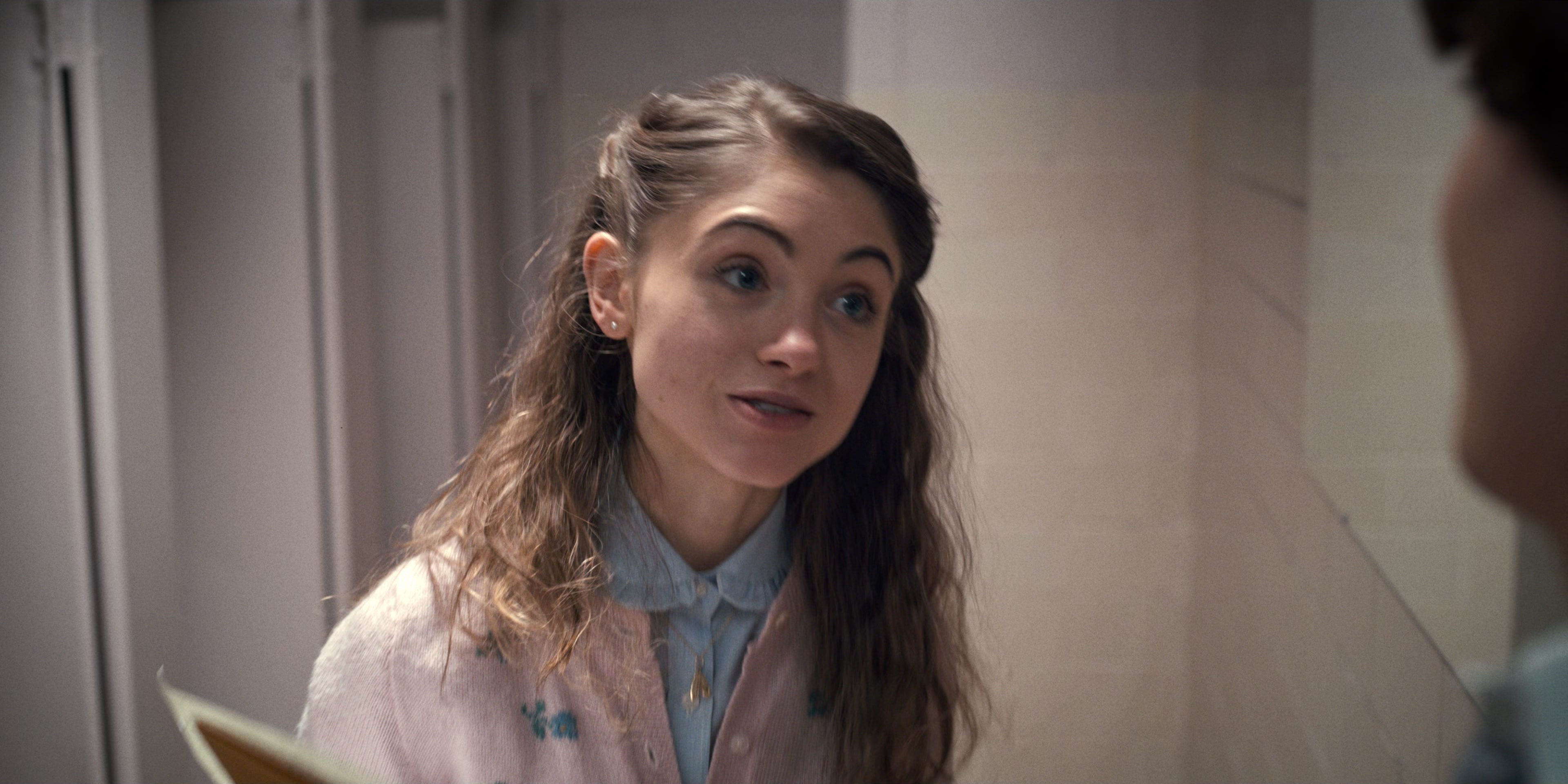 Stranger Things (2016), medium, 2.00:1 — film still