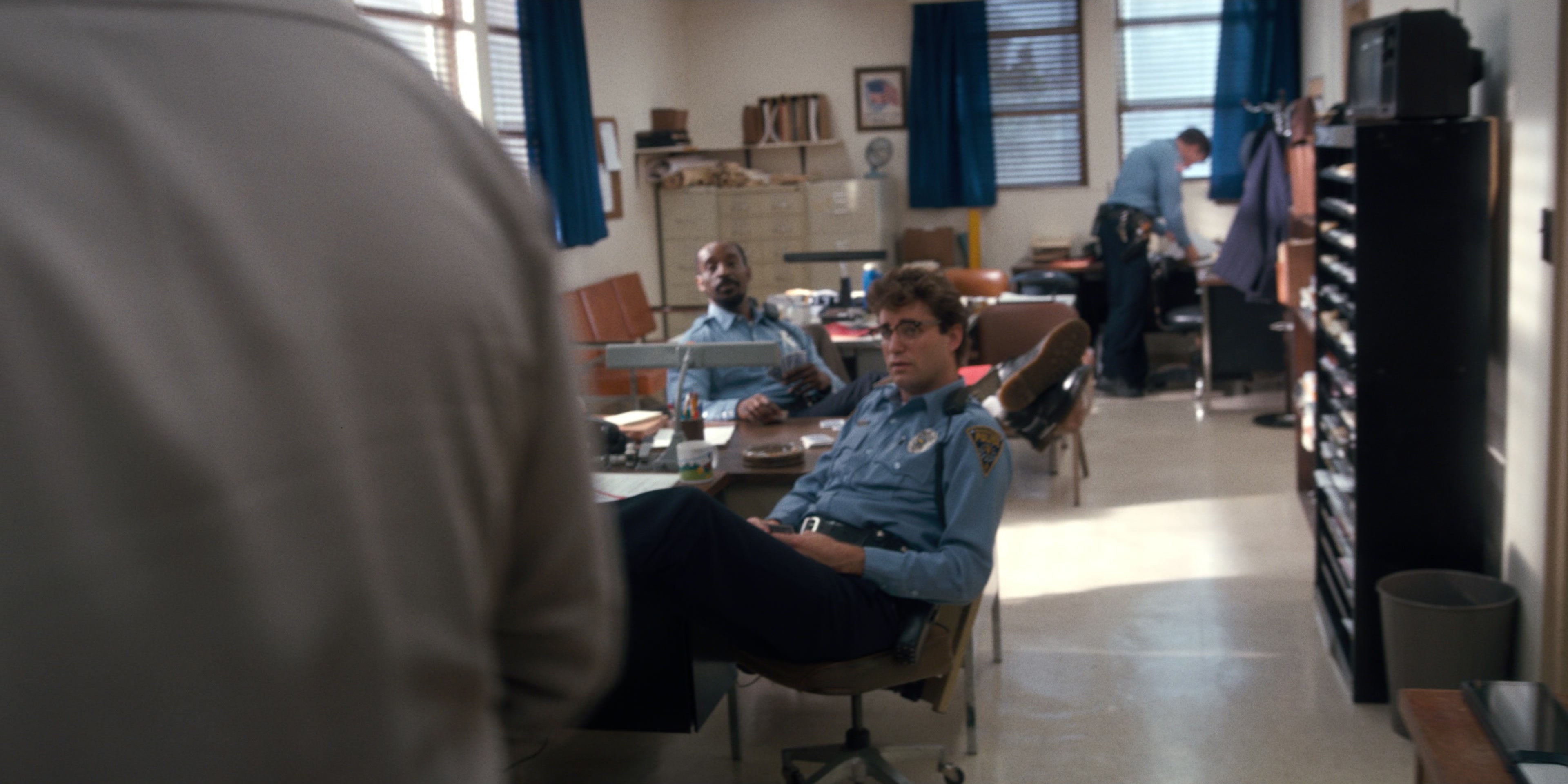 Stranger Things (2016), wide, 2.00:1 — film still