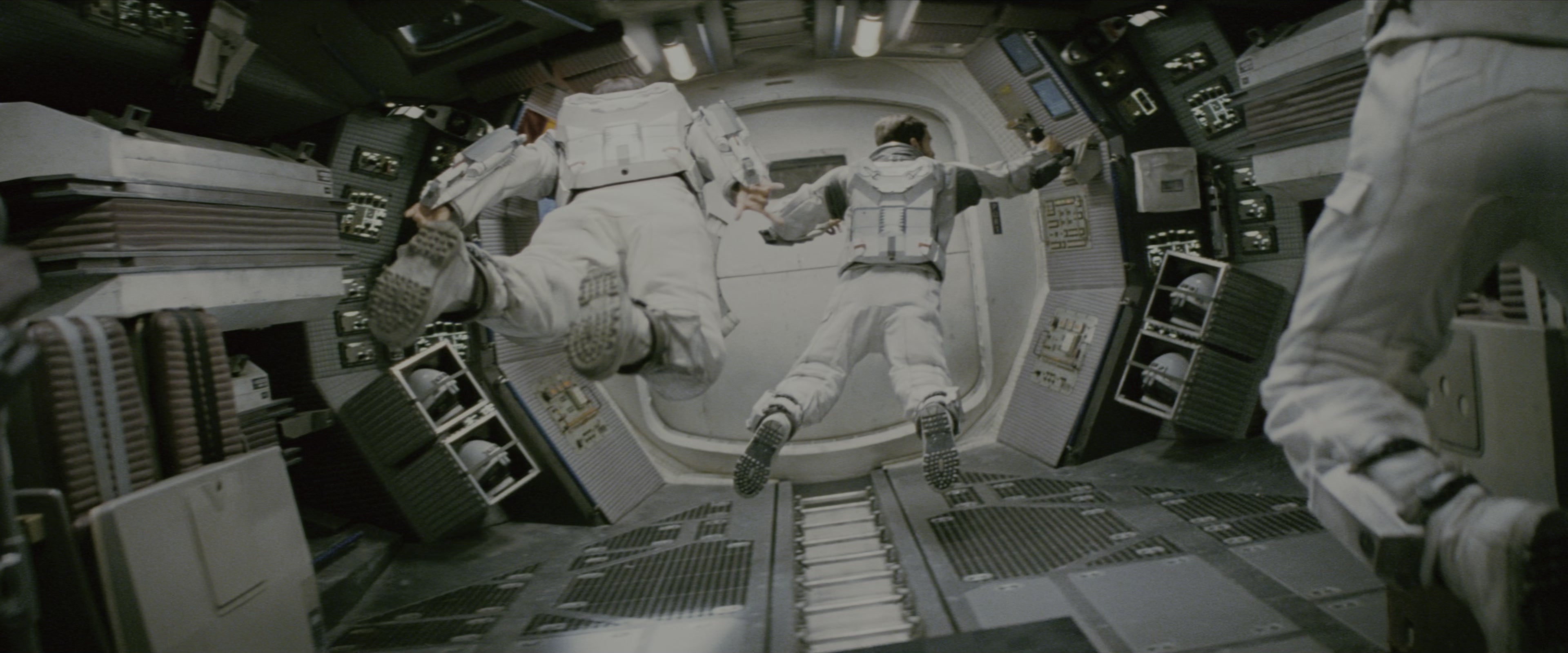 Interstellar (2014), wide, 2.40:1 — film still