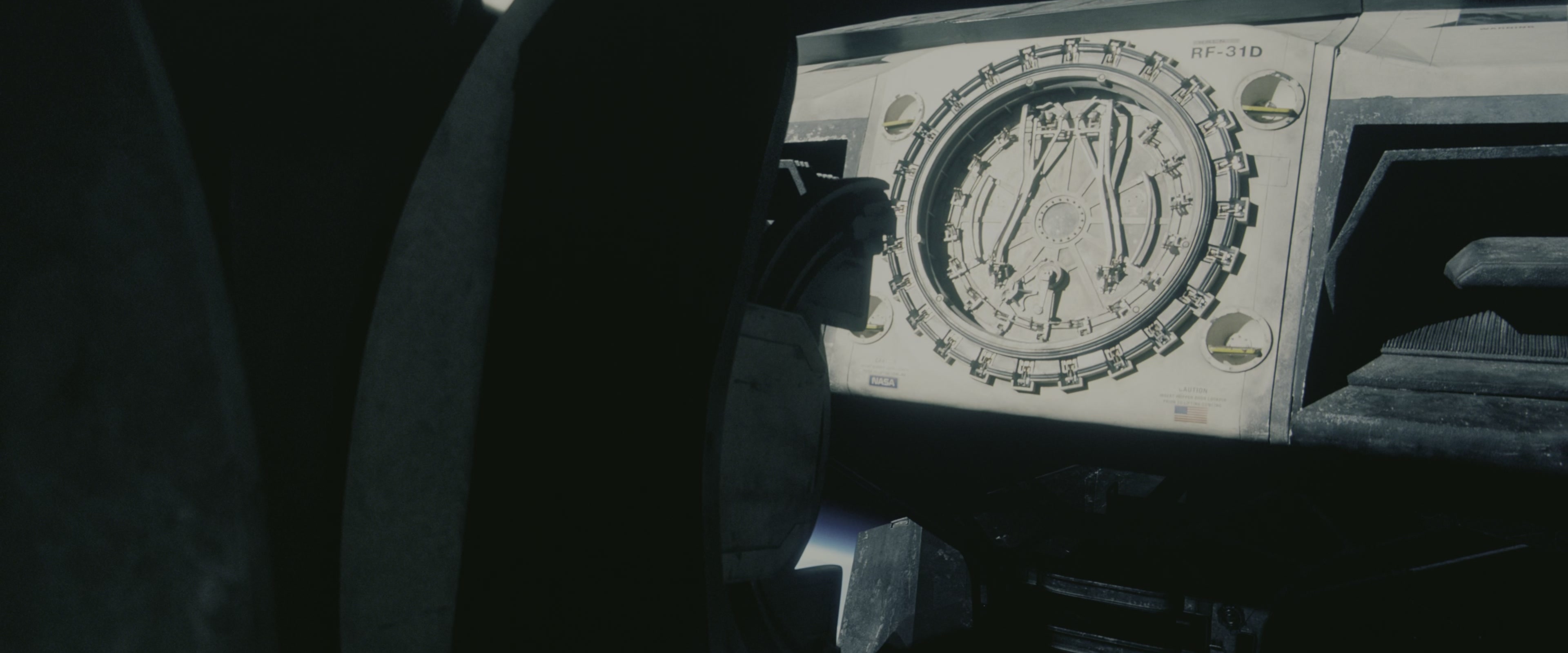 Interstellar (2014), wide, 2.40:1 — film still