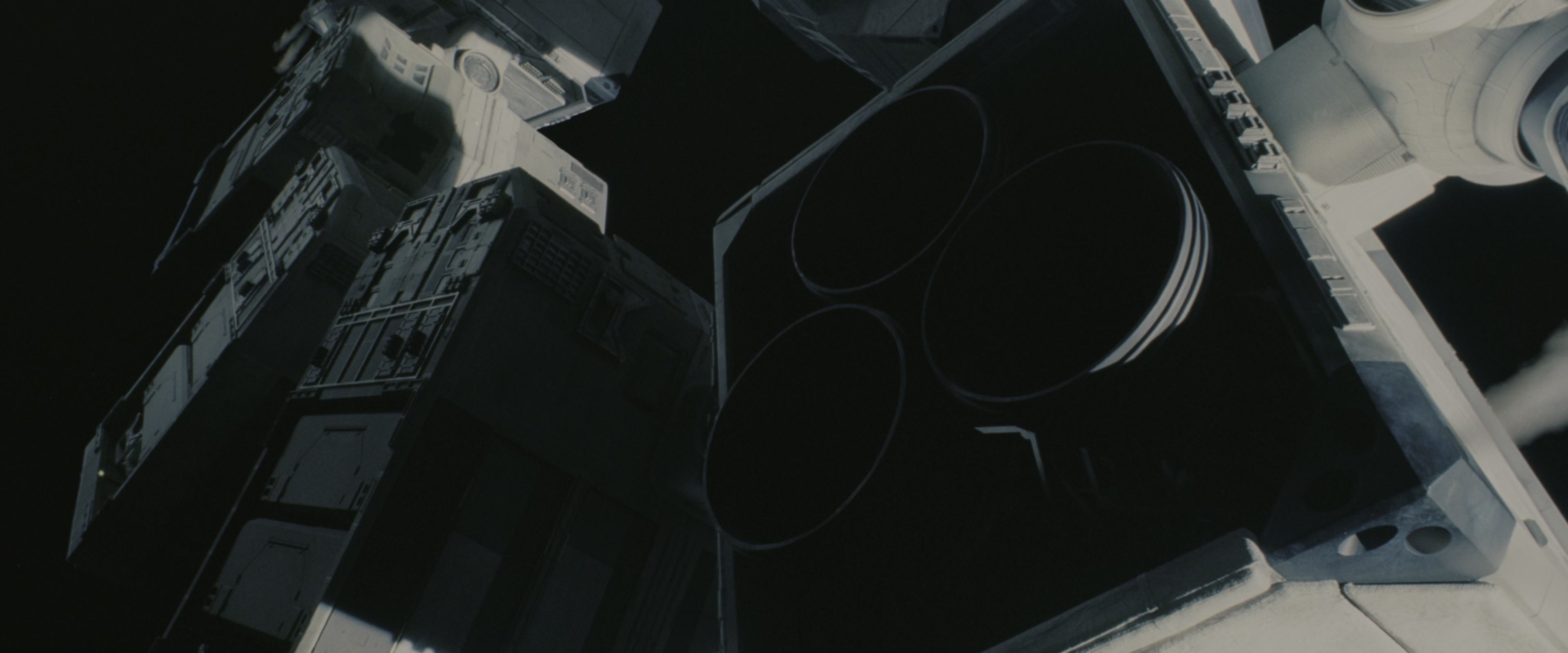 Interstellar (2014), wide, 2.40:1 — film still