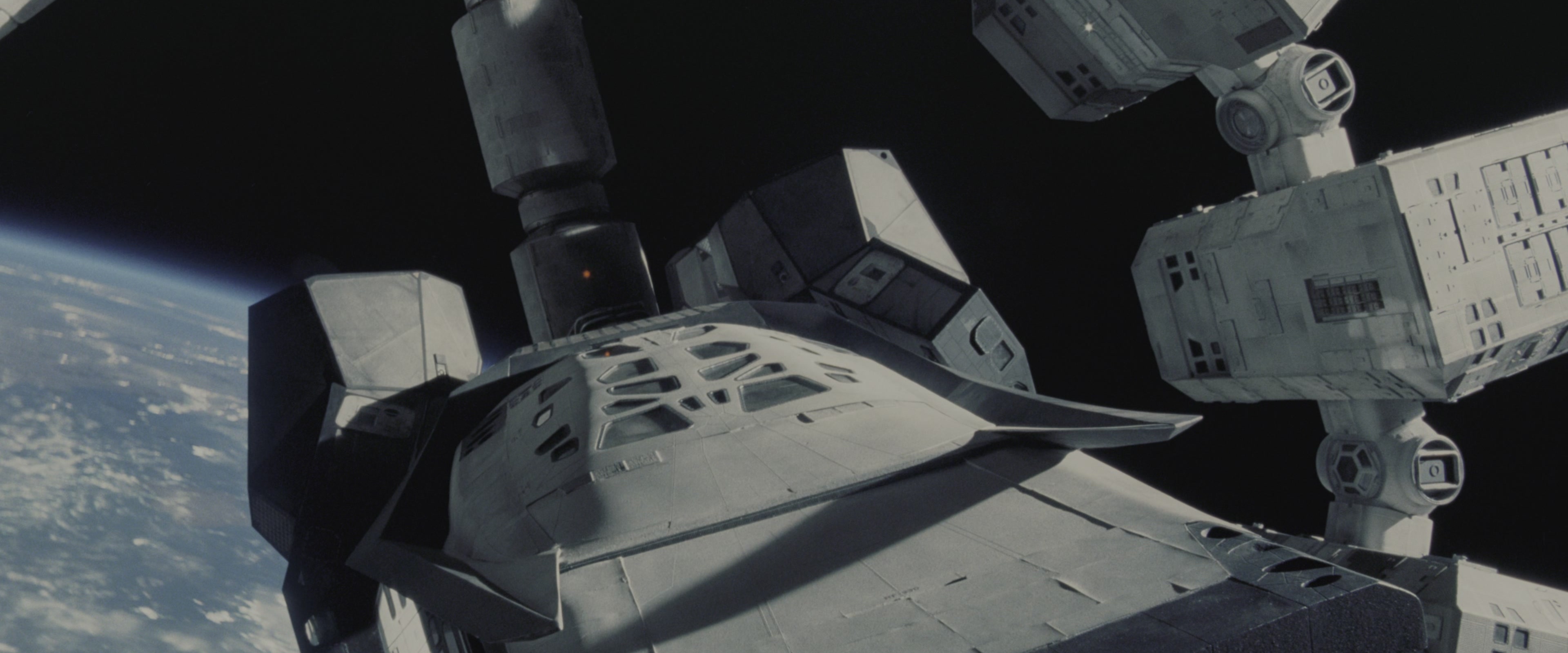 Interstellar (2014), wide, 2.40:1 — film still
