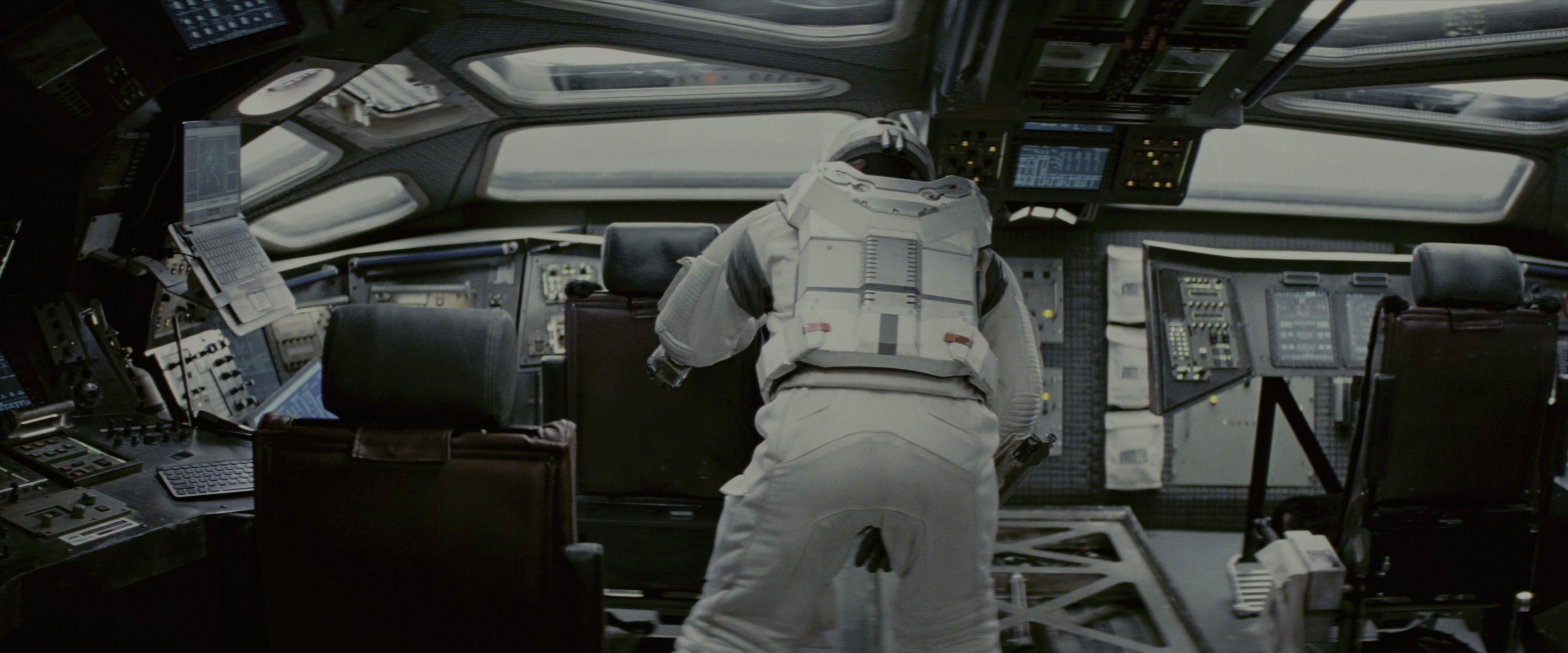 Interstellar (2014), wide, 2.40:1 — film still